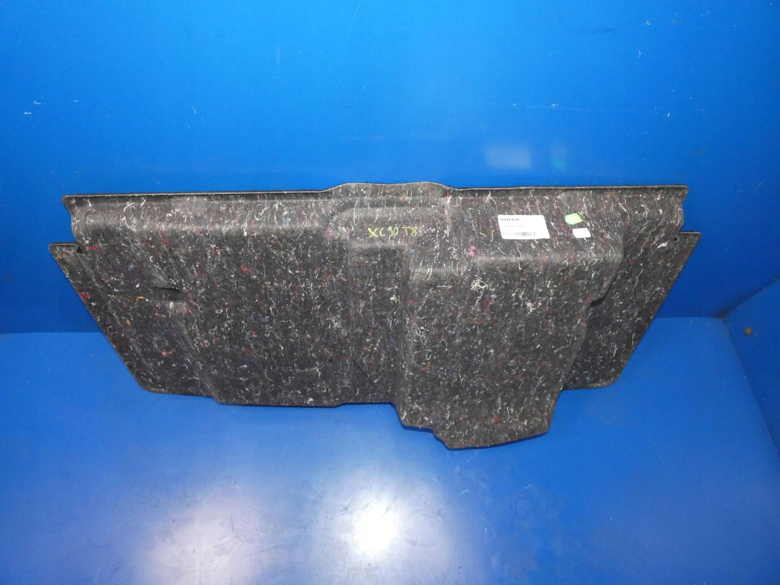VOLVO XC90 II floor mats boot floor well 7 OSOB
