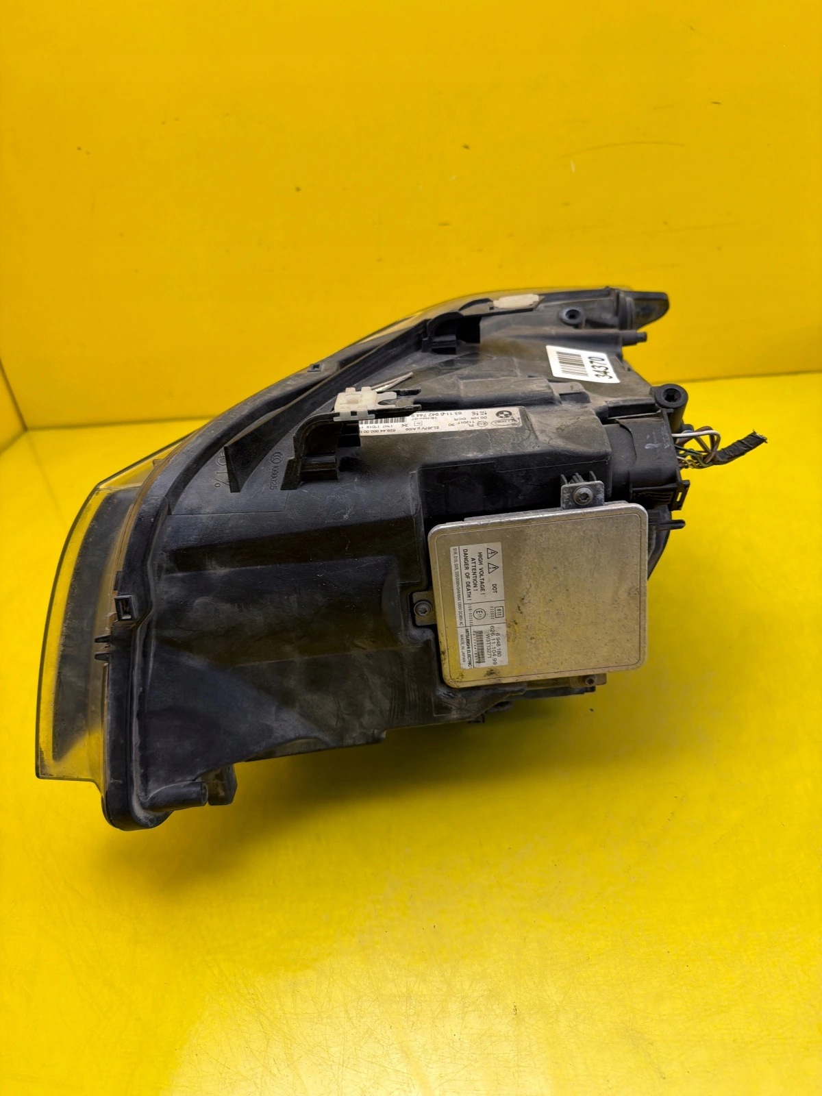 light right BMW 3 E90 E91 Xenon positioning 6942744