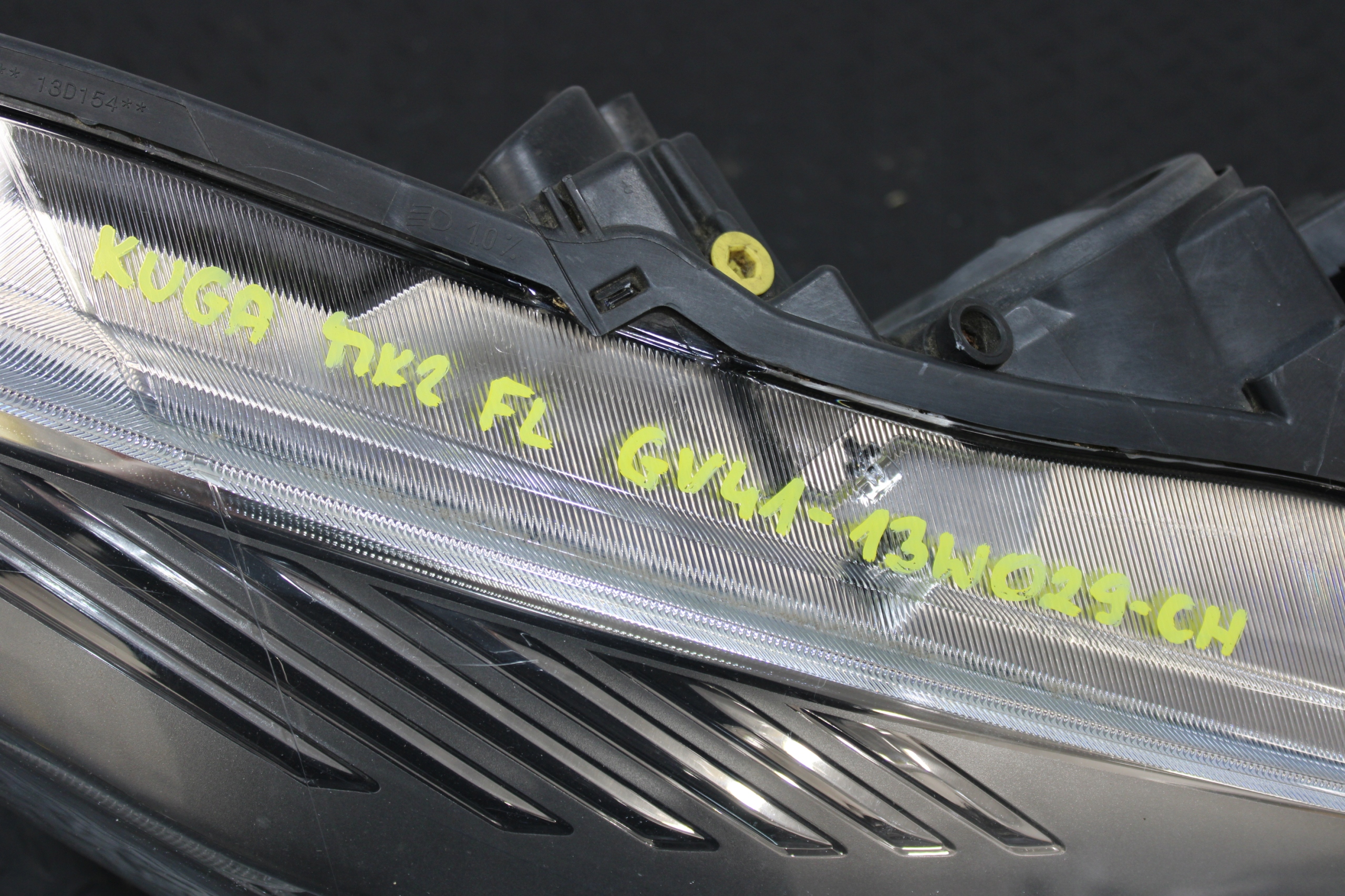 light right front FORD KUGA MK2 LIFT GV41-13W029-CH