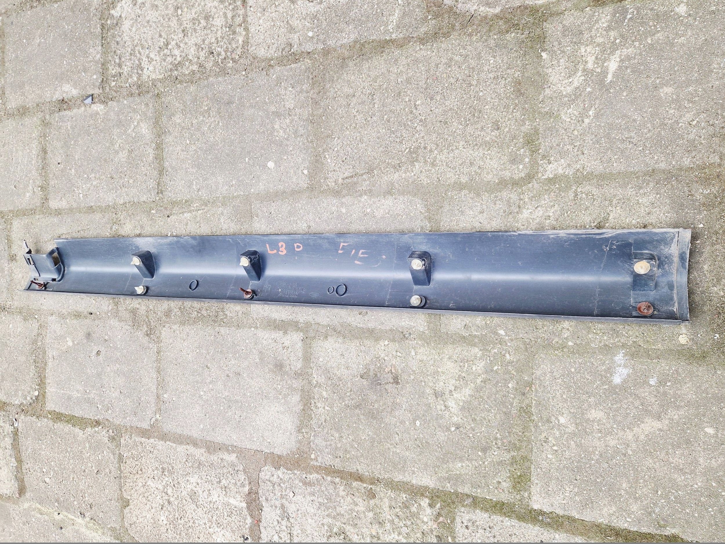 moulding threshold Ford Fusion MK1 left 6N1N10155ADW