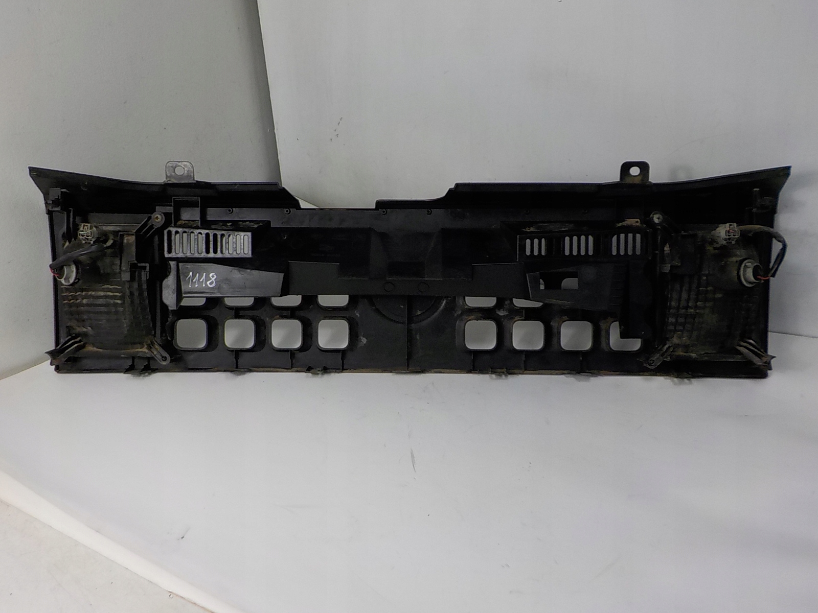 NISSAN CUBE Z11 grill grille radiator