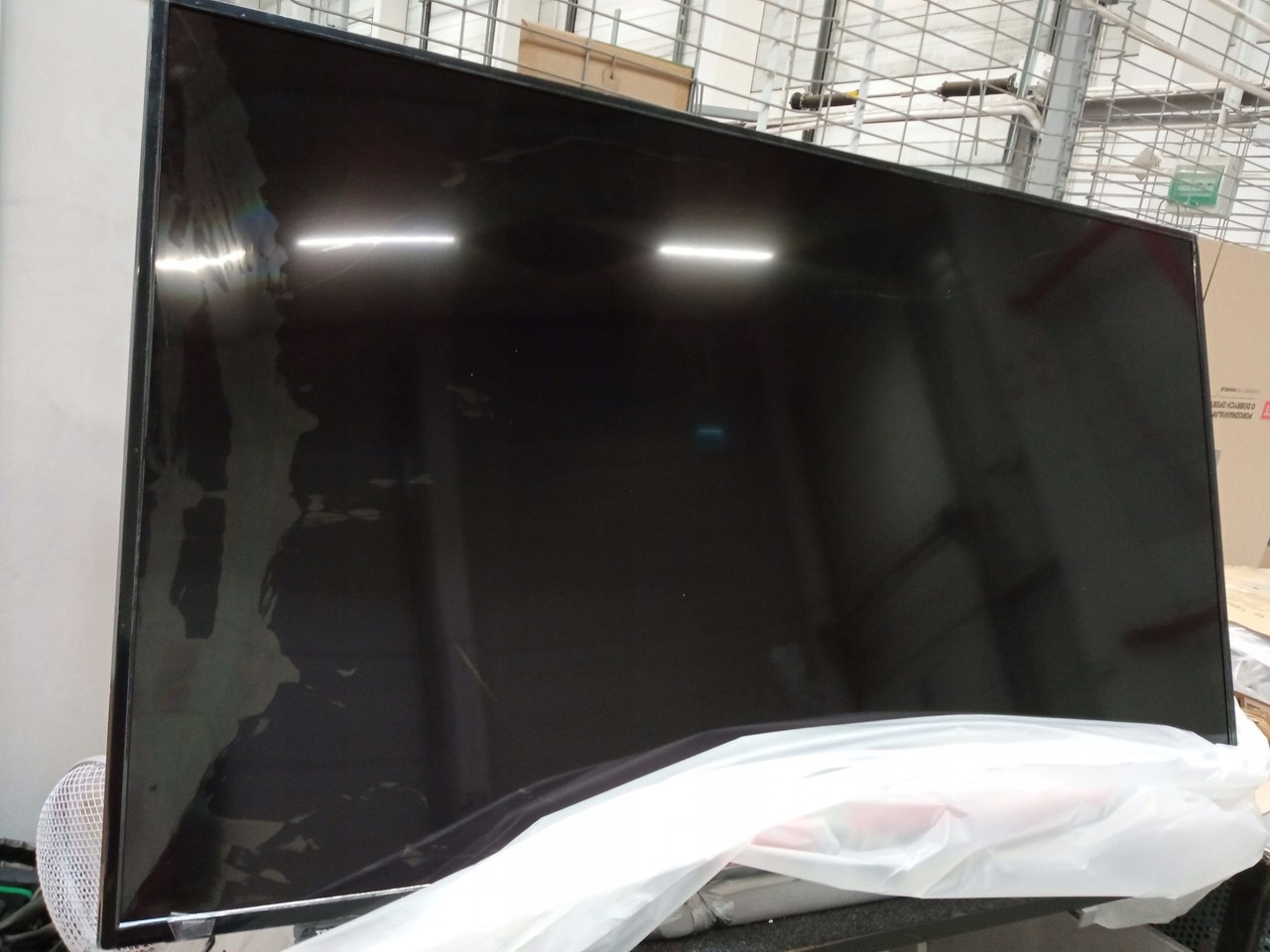 Telewizor TOSHIBA 65UA2063DG UHD AndroidTV-uszkodzony Kod producenta 65UA2063DG