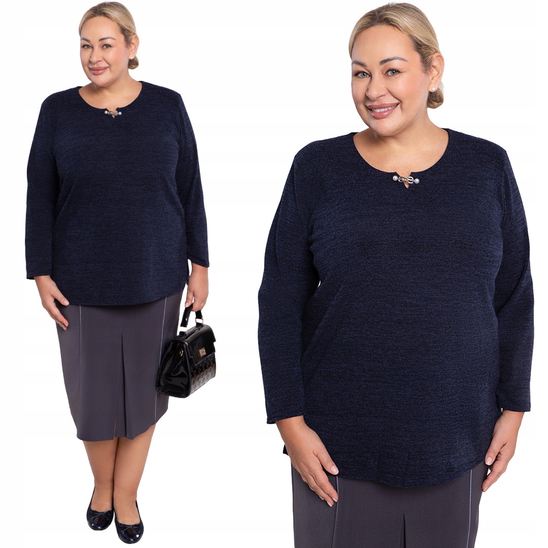 Tmavě modrá halenka s broží plus size velikost 48/50