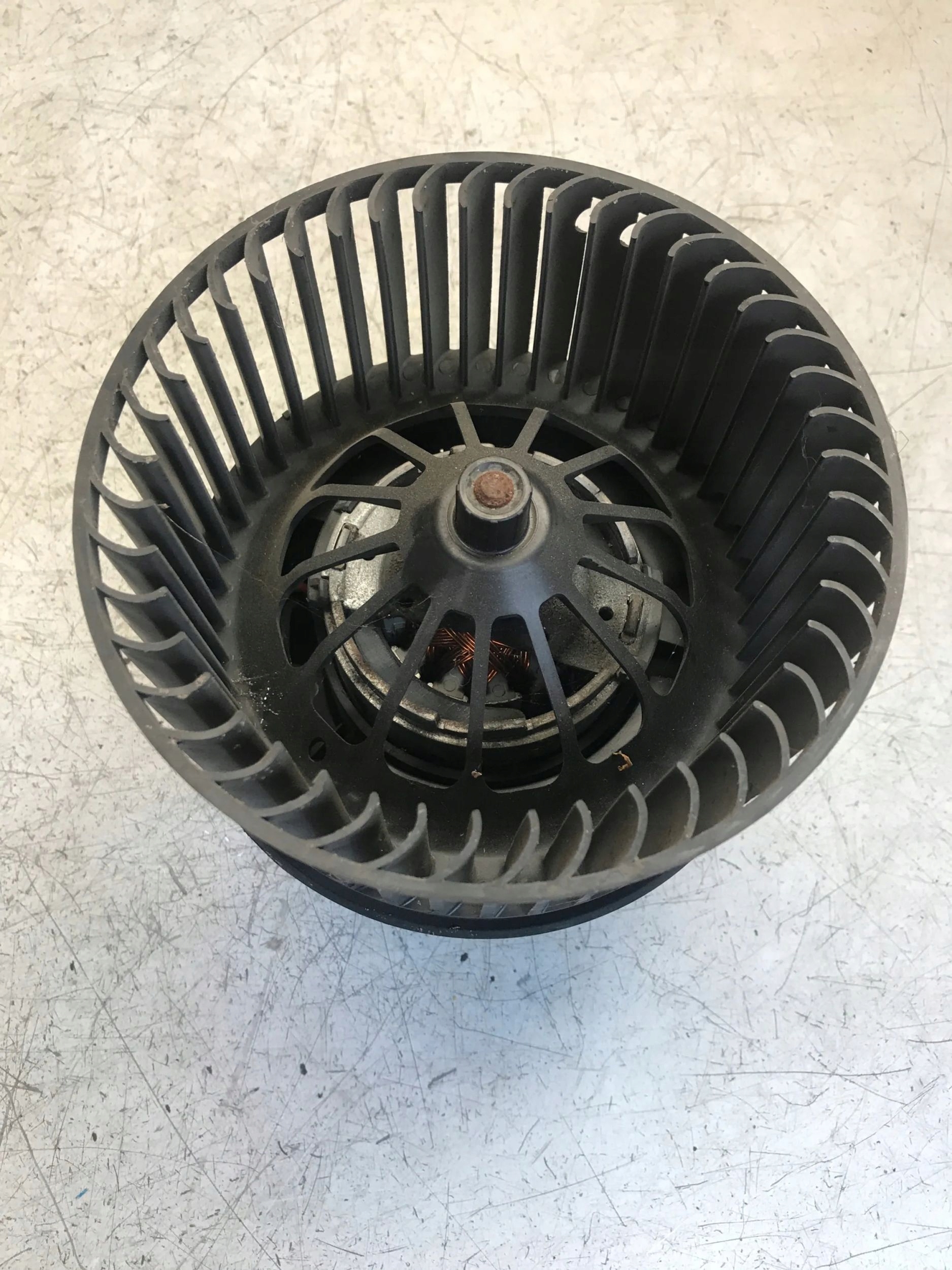 heating fan FORD FOCUS MK3 AV6N-18456-CA