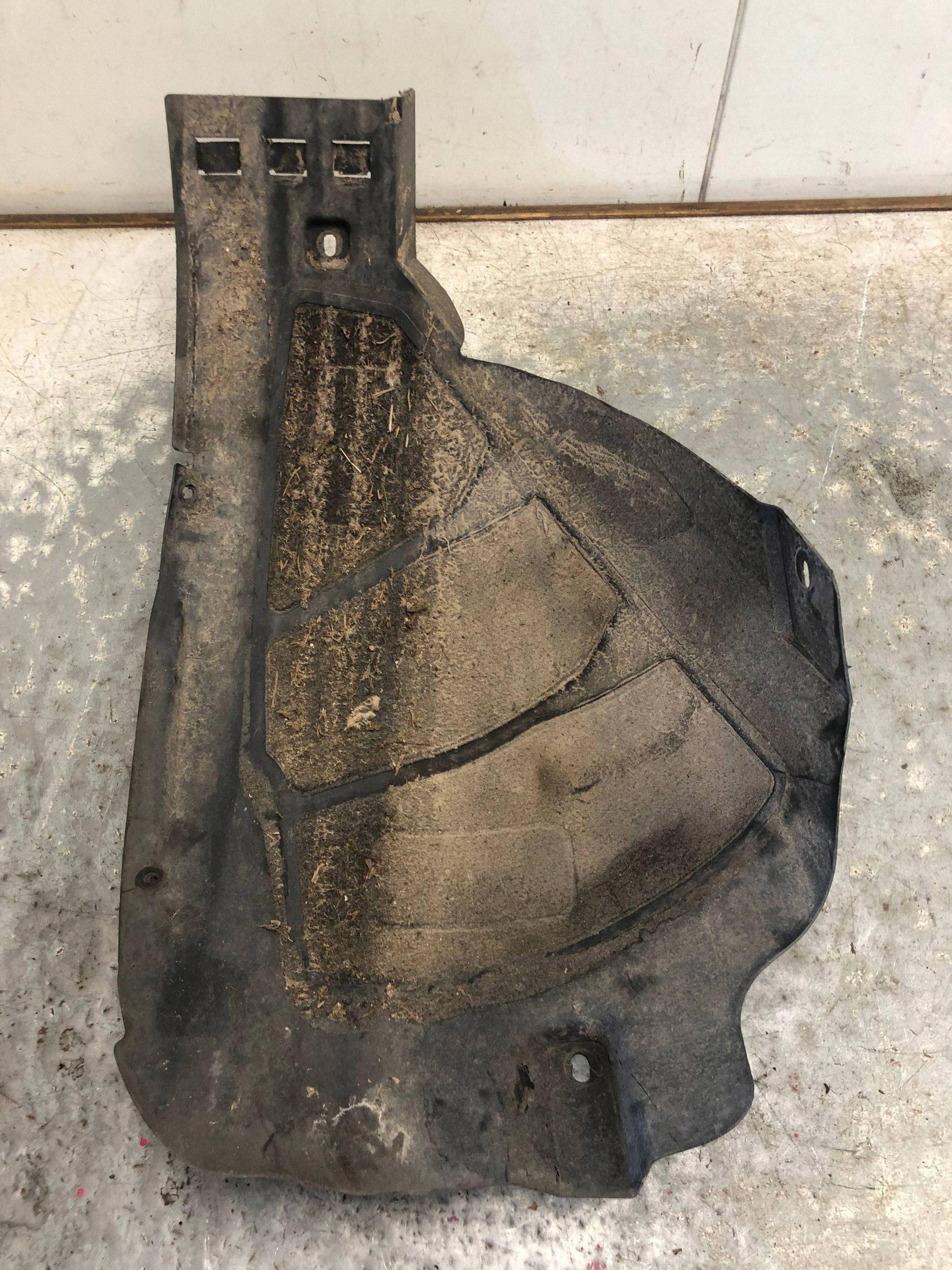 mudguard right front part rear OPEL ASTRA J 13271311