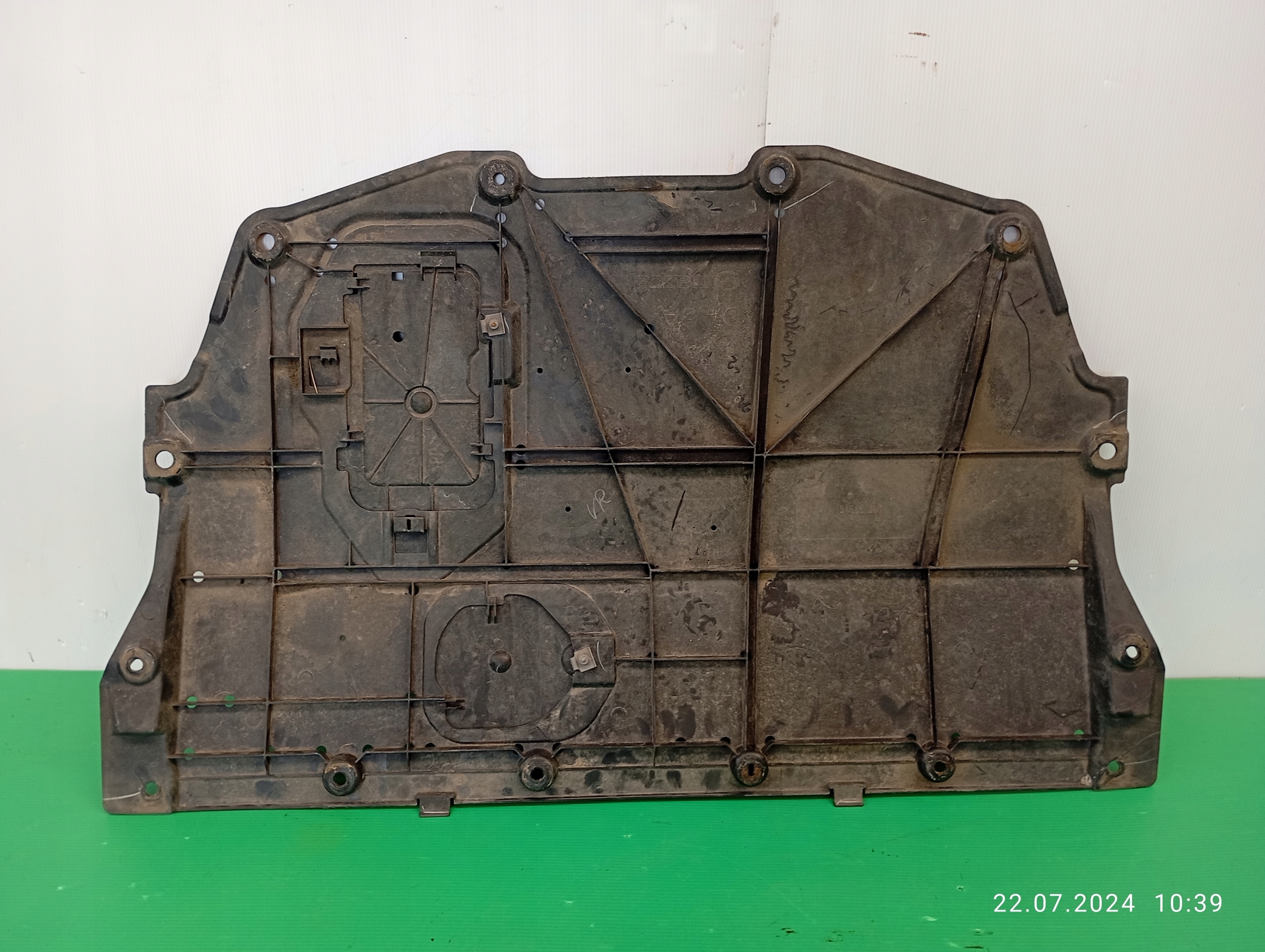 PŁYTA OSŁONA POD SILNIK MAZDA 2 II DA6A56111 DA6A56110