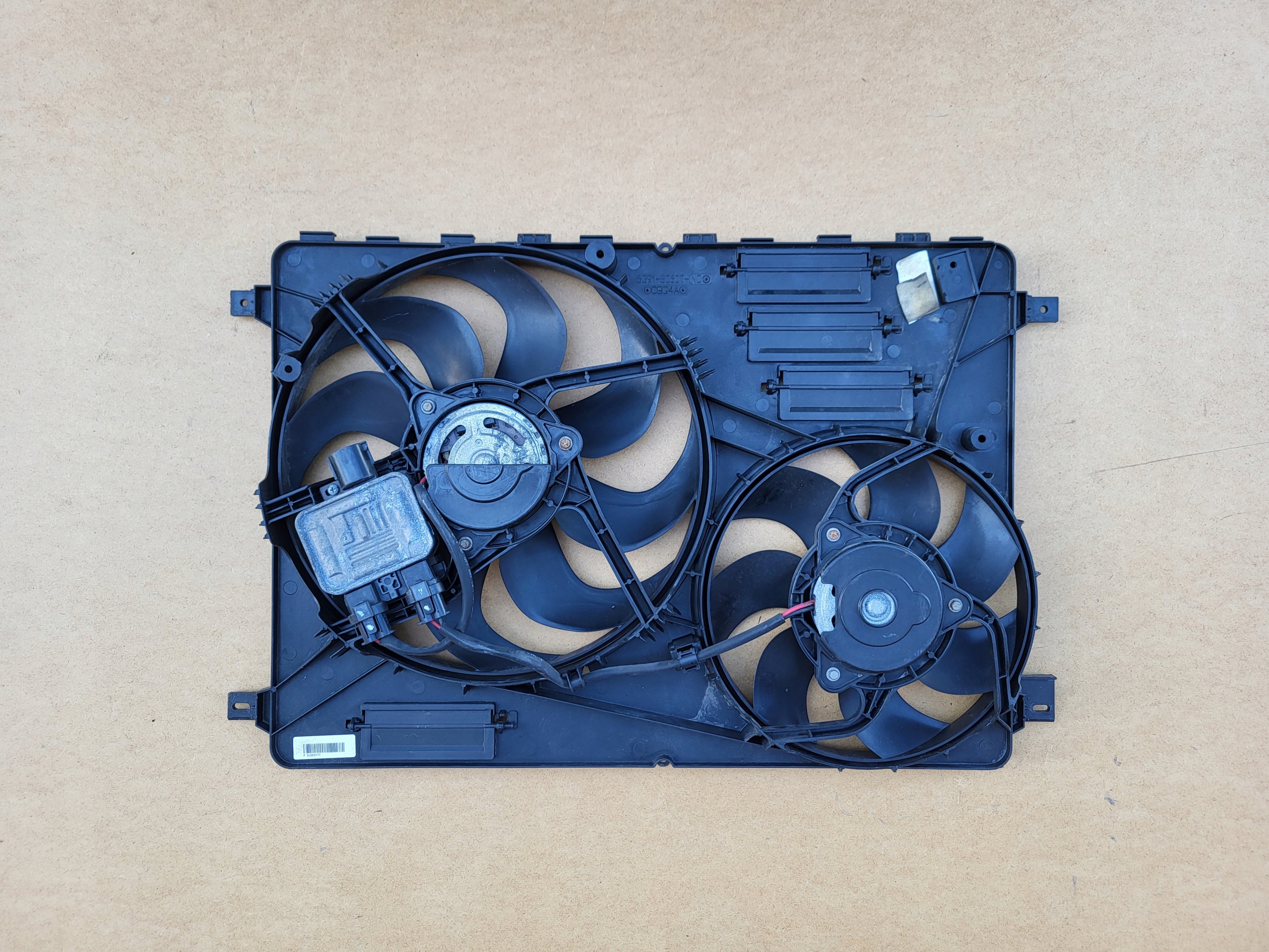 Вентилятор охлаждения двигателя  модуль контроллера VOLVO S60 II 2010-2019