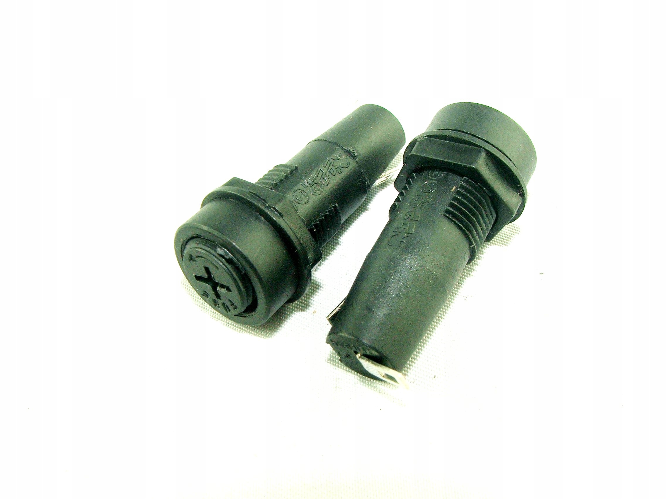 

Gniazdo Bezpiecznika 20mm Do Obudowy T2