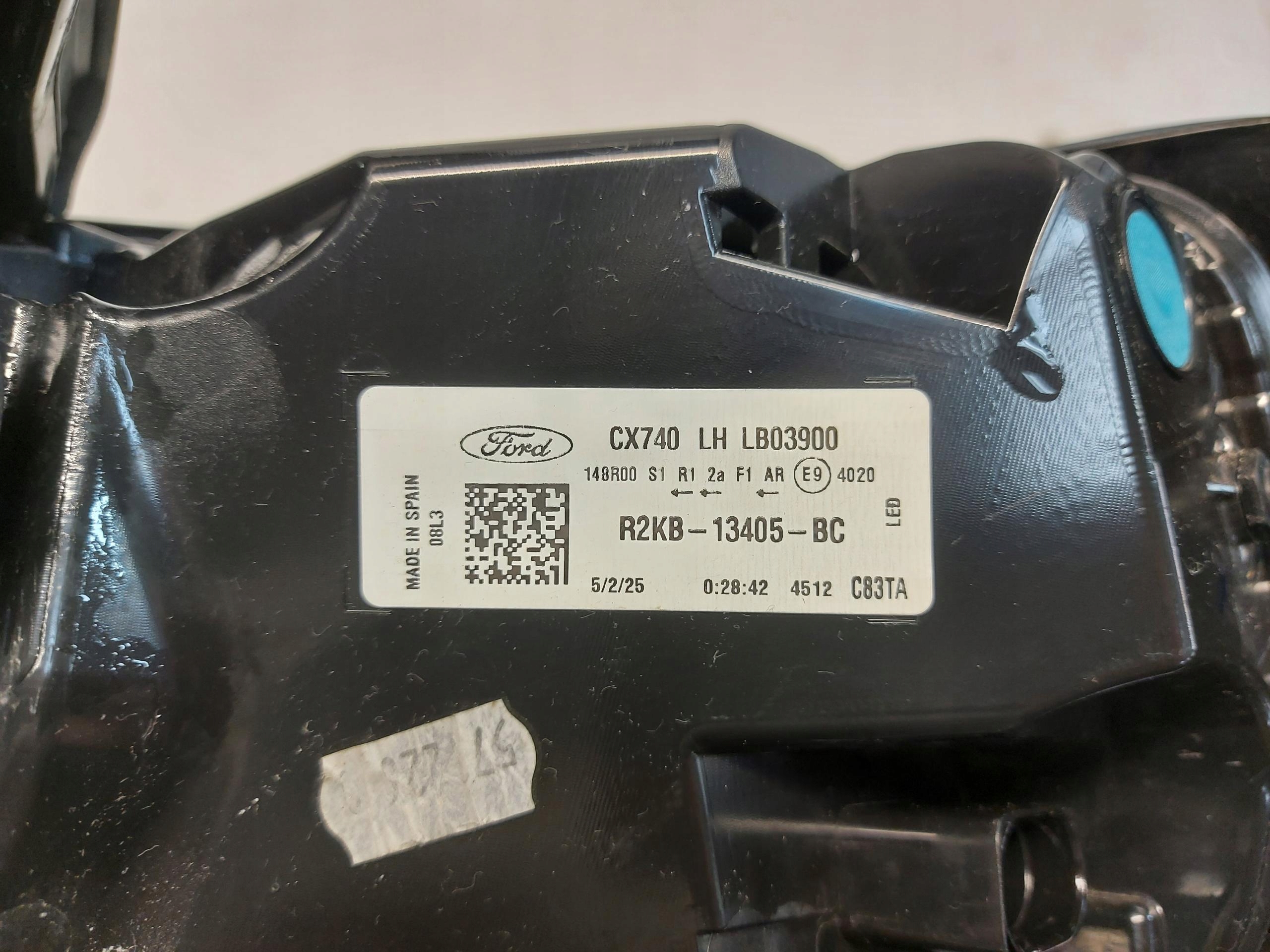 Ford Explorer VII R2KB light rear part left LED R2KB-13405-BC