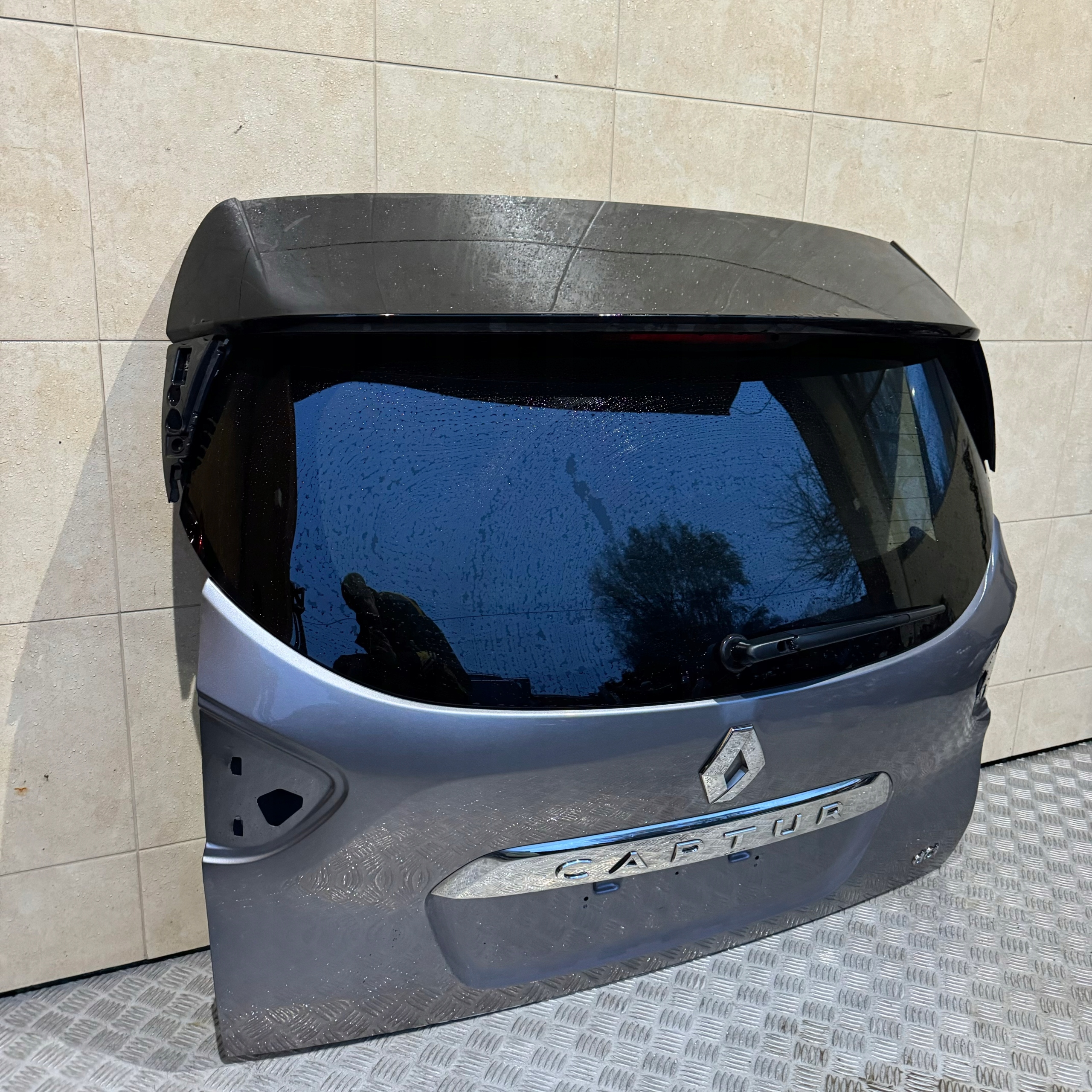 boot doors complete RENAULT CAPTUR LIFT 2017 ROK KAMERA