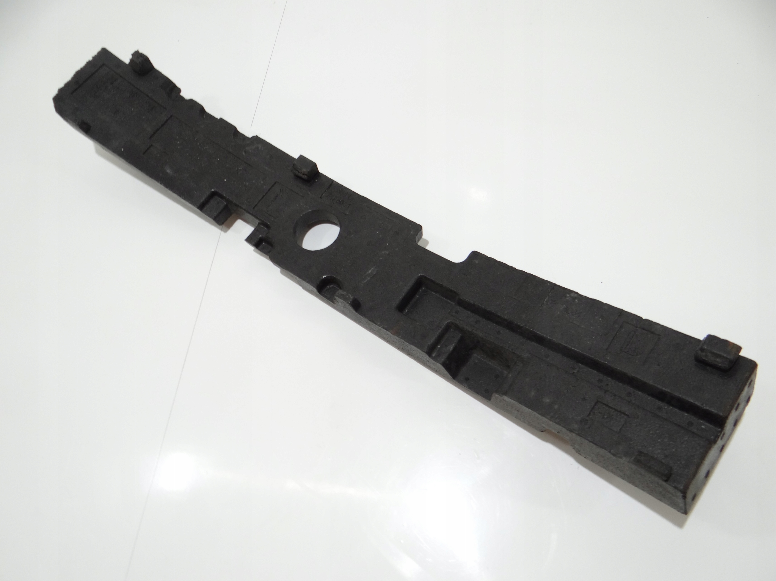 ABSORBER nárazníku levý předek BMW E60 E61 7178081 (4822551)