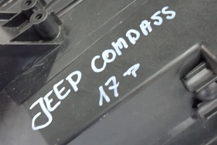 JEEP COMPASS II 17- reflektor left light left
