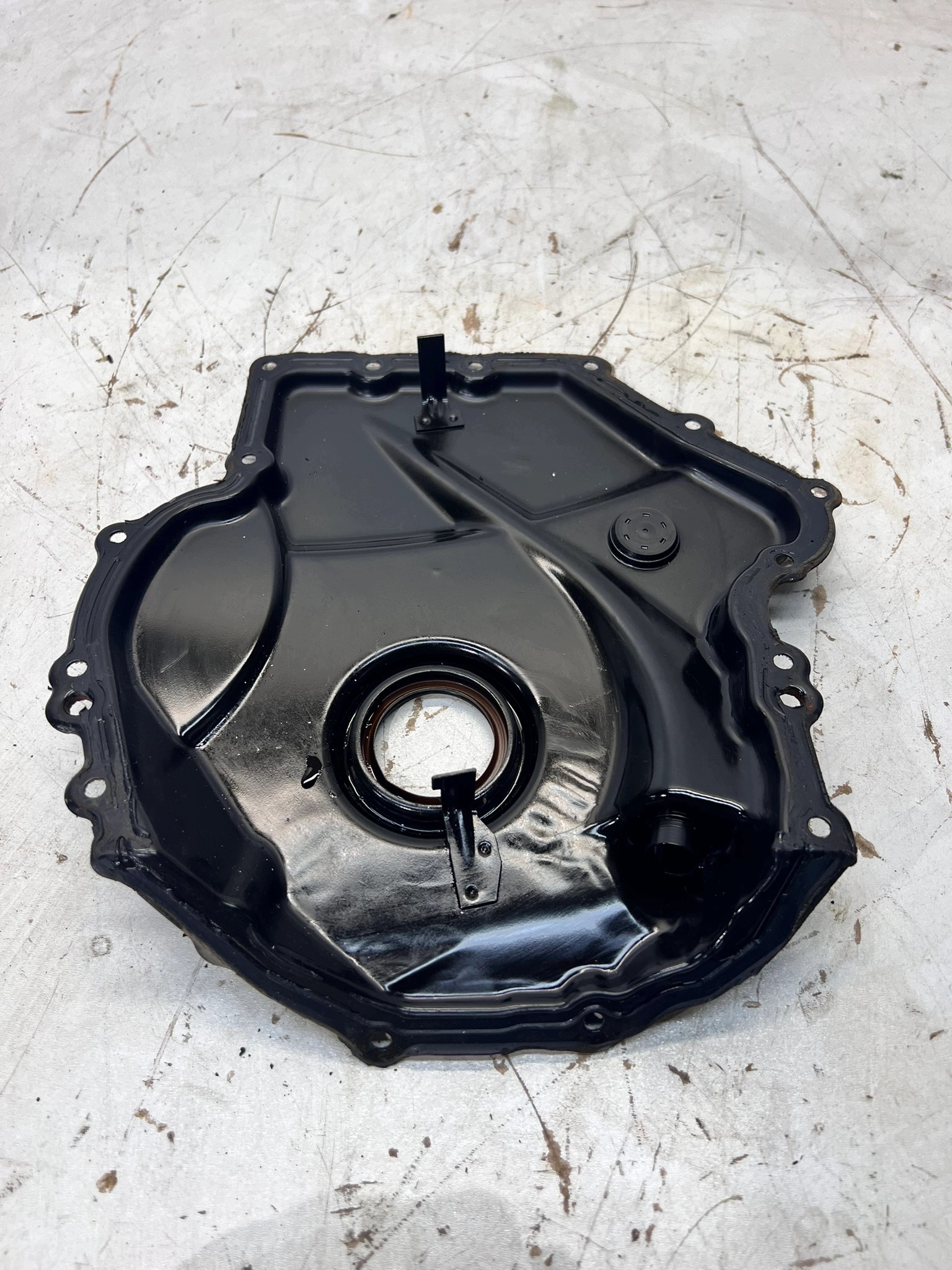 Couvercle carter distribution AUDI A4 A5 Q5 VW 2.0 TFSI 06K109210AF