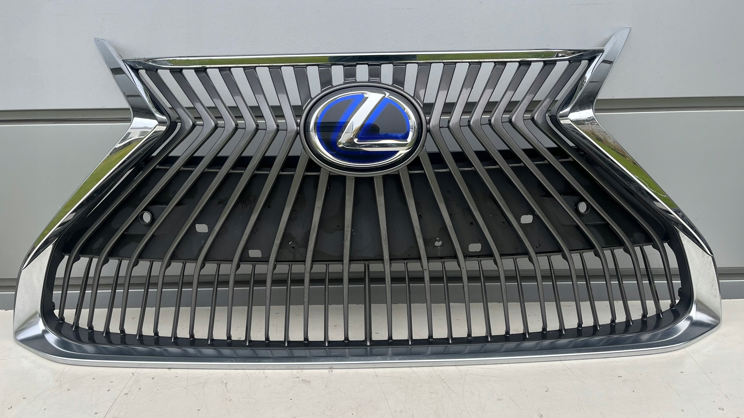 Lexus ES XZ1L Kühlergrill FRONTGRILL Kühlergitter 53112334905311233 - Thumbnail 1