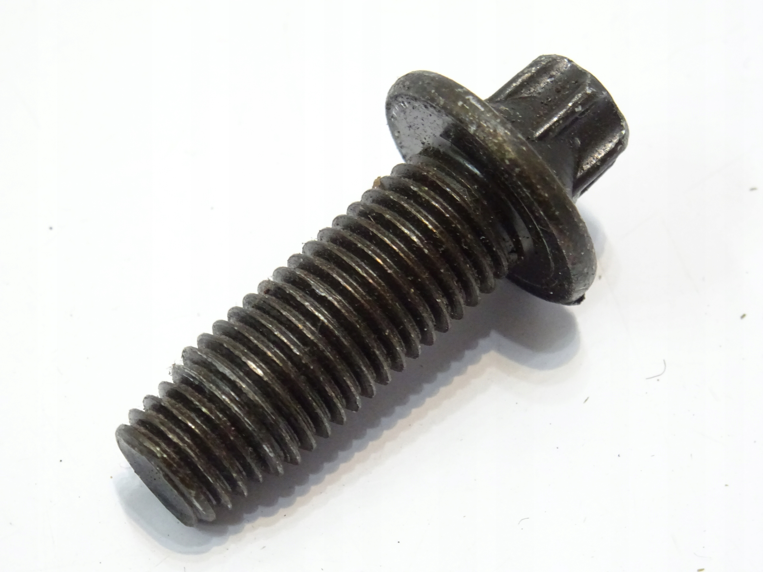 SRUBA FOTELA KANAPY TOYOTA YARIS II 2006-2011