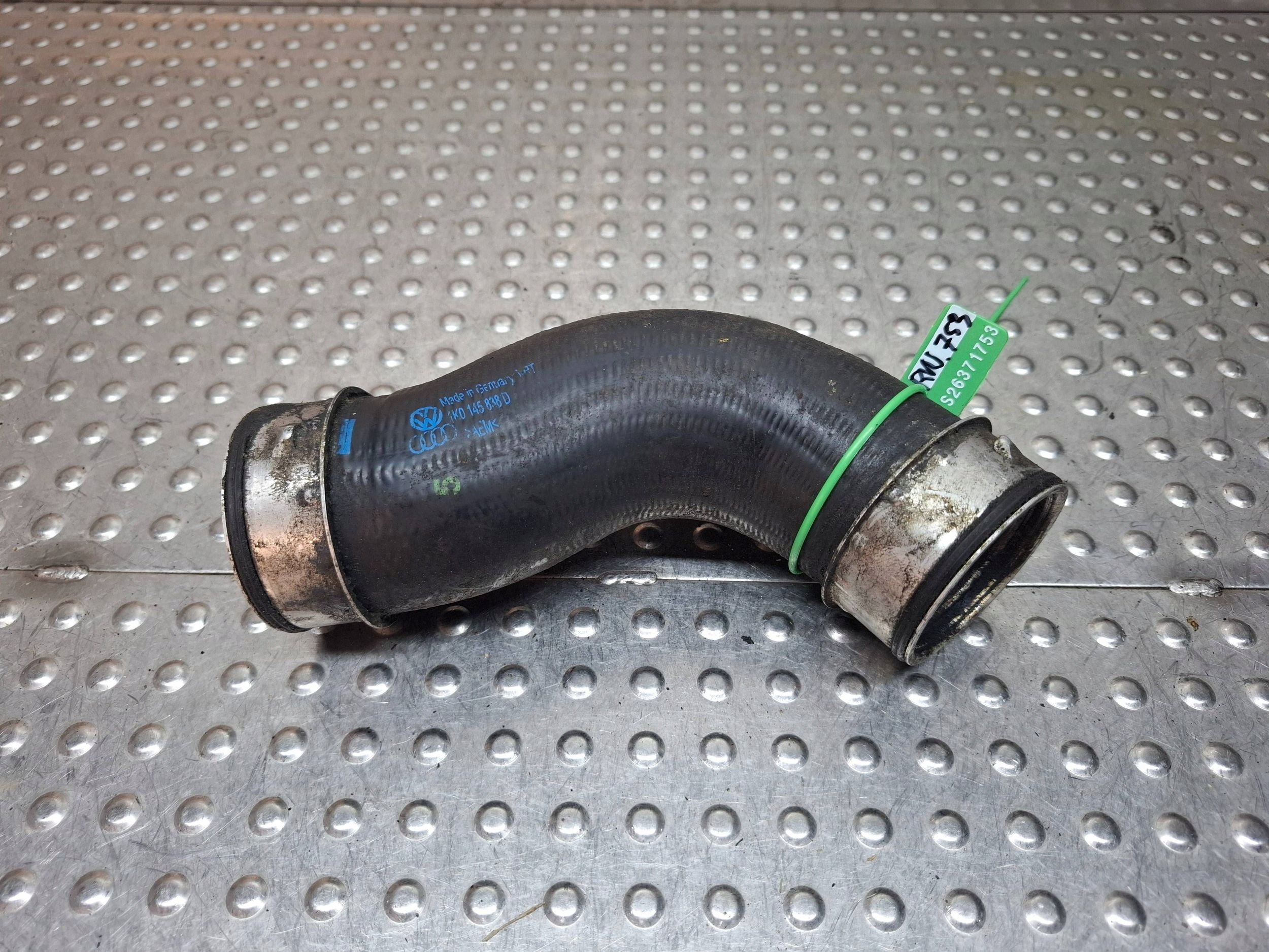 cijev prijenos interkulera 1K0145838D VW GOLF V OCTAVIA II A3 8P 2.0 TDI