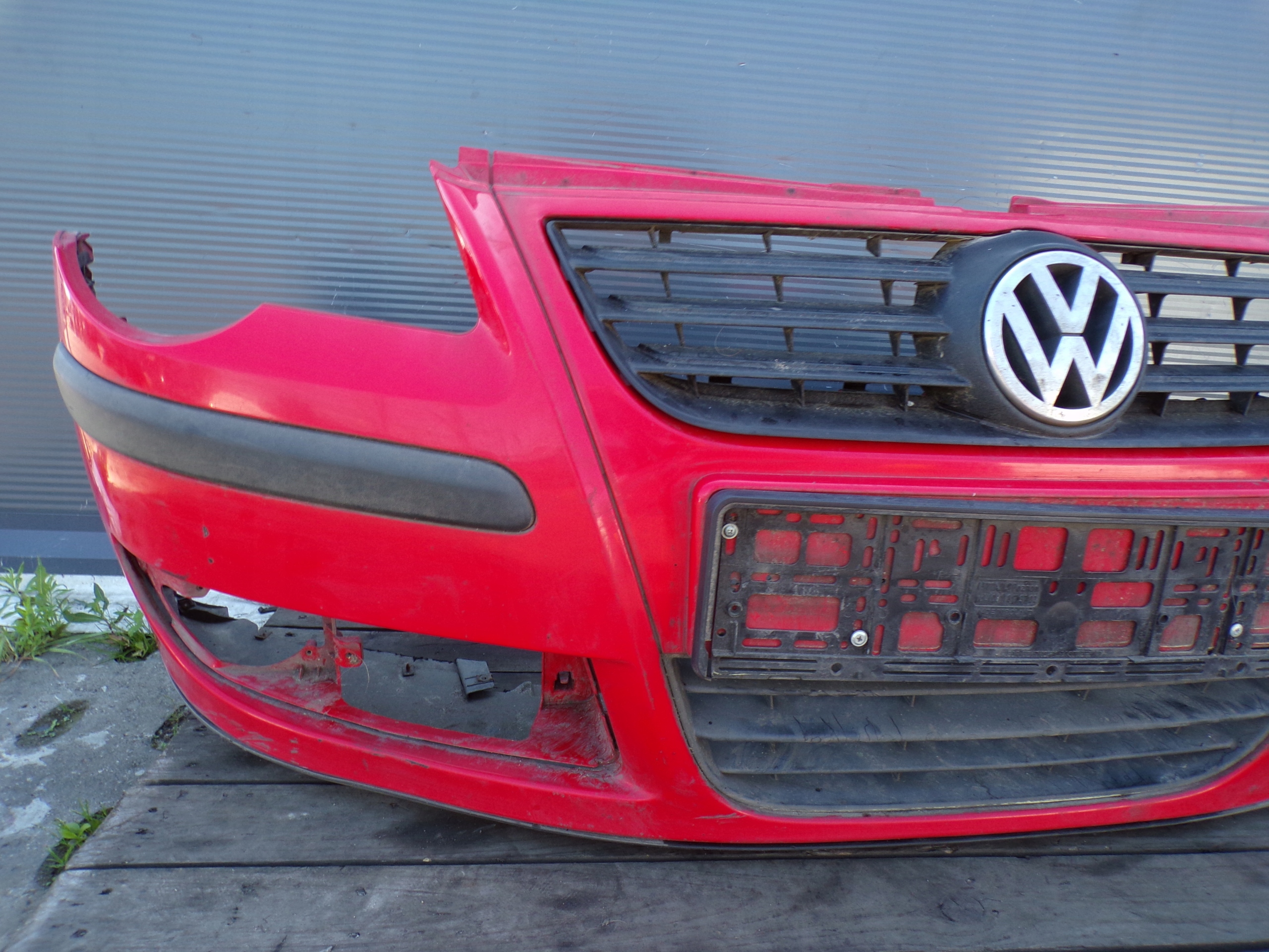 front bumper front VOLKSWAGEN POLO 9N LIFT
