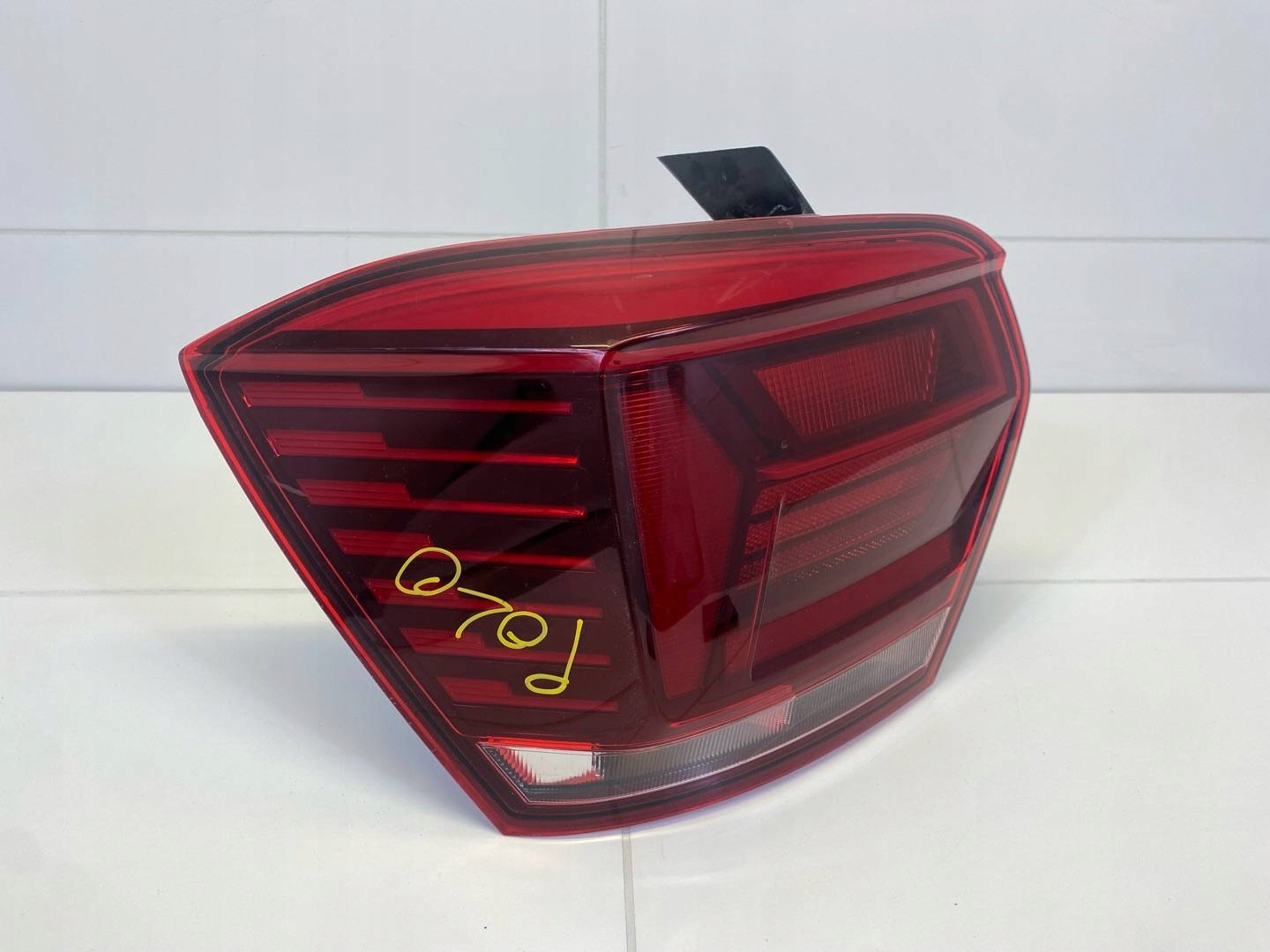 light rear left side Volkswagen Polo 6 2020 2G0945095B