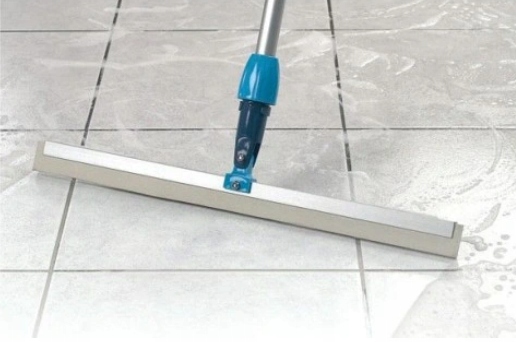 Levně Stěrka na dlaždice s pohyblivou špičkou Moerman s tyčí 140 Cm