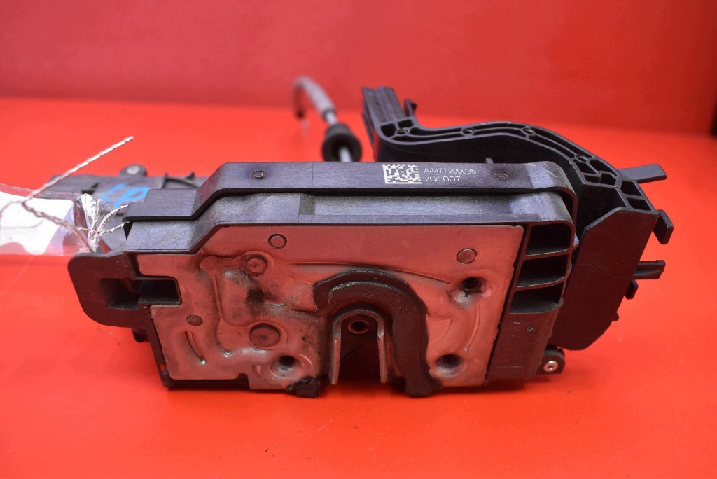 lock door left front front EU A4477200035 MERCEDES VITO W447 14-20