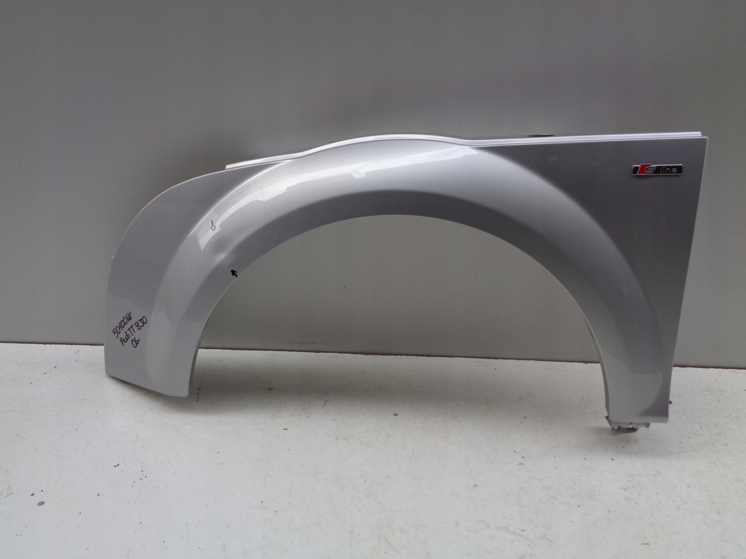 fender left front AUDI TT 8J 8J0 06- NR 50100
