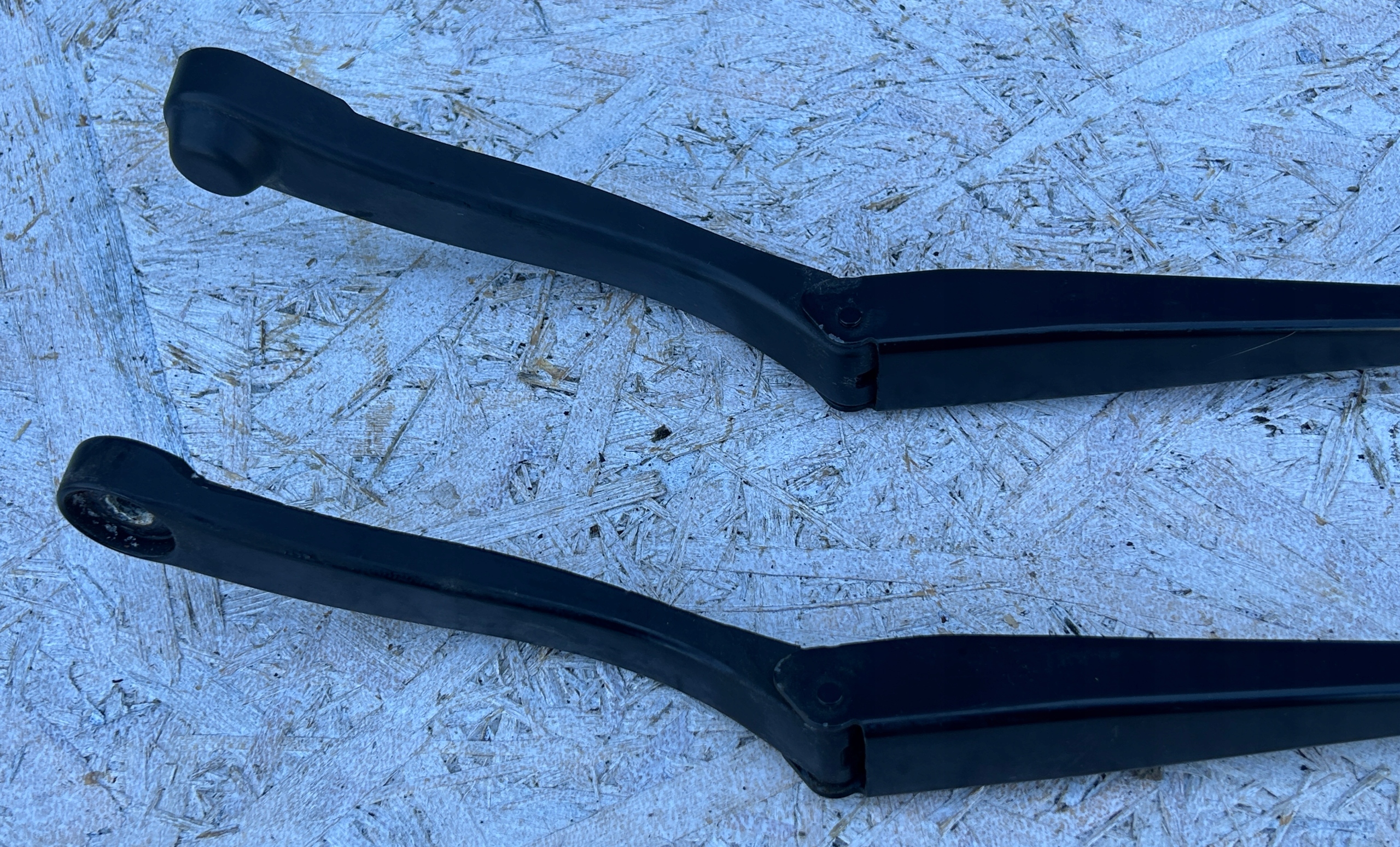 wiper arms front right + left MERCEDES GLK X204 08- PARA