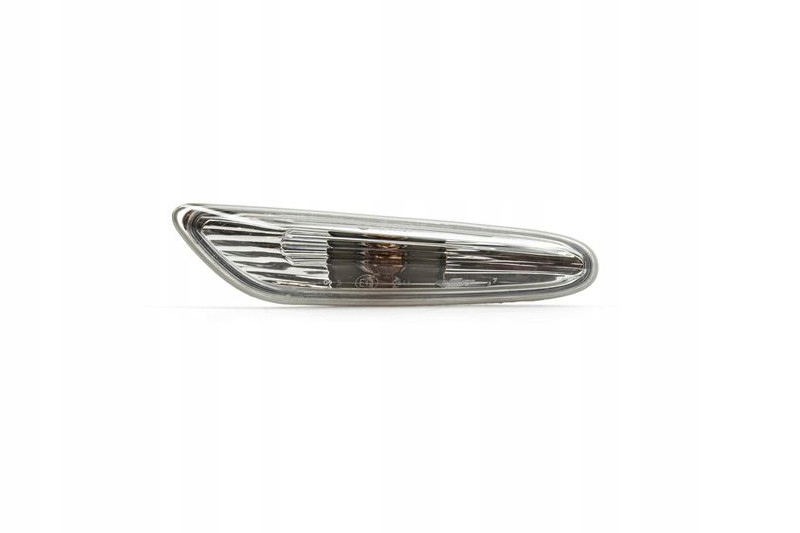 7165741 - Указатель поворота в крыло левое bmw e60 e61 03-10