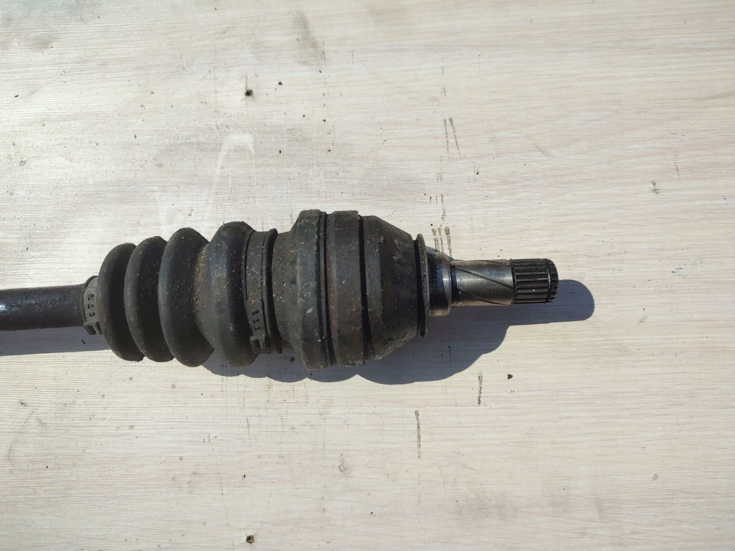 Semiasse lunga OPEL ASTRA H 1.4 16V