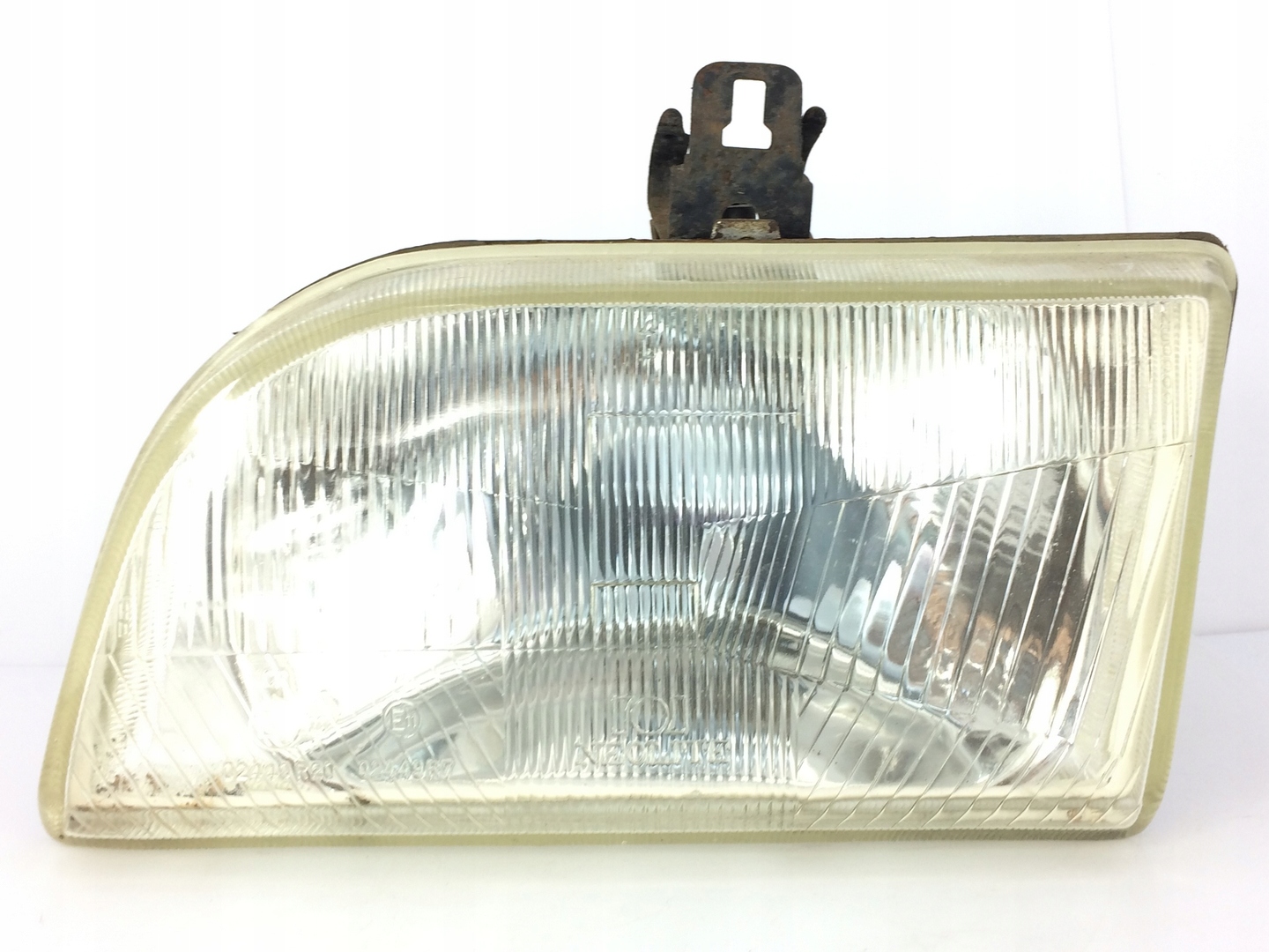 REFLEKTOR light front FORD FIESTA left FORD