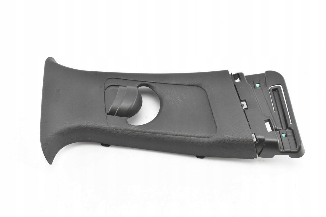 85840-J7000 - ОБЛИЦОВКА СТОЙКИ B ПРАВАЯ KIA CEED III 18-