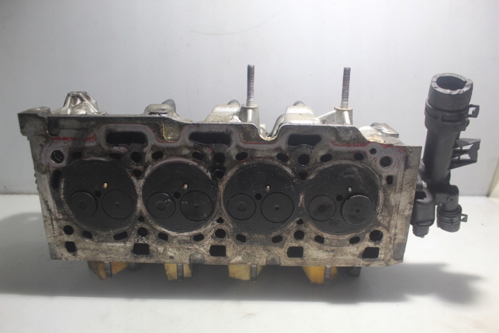 GŁOWICA SILNIKA RENAULT CLIO III 1.5DCI Numer katalogowy oryginału 110421067R