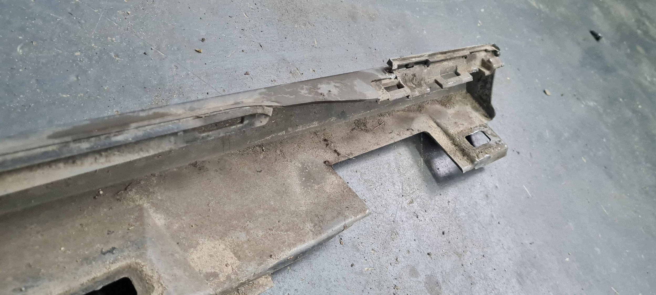 A6 C7 4G LIFT moulding cap threshold left LY1P 4G0853855K