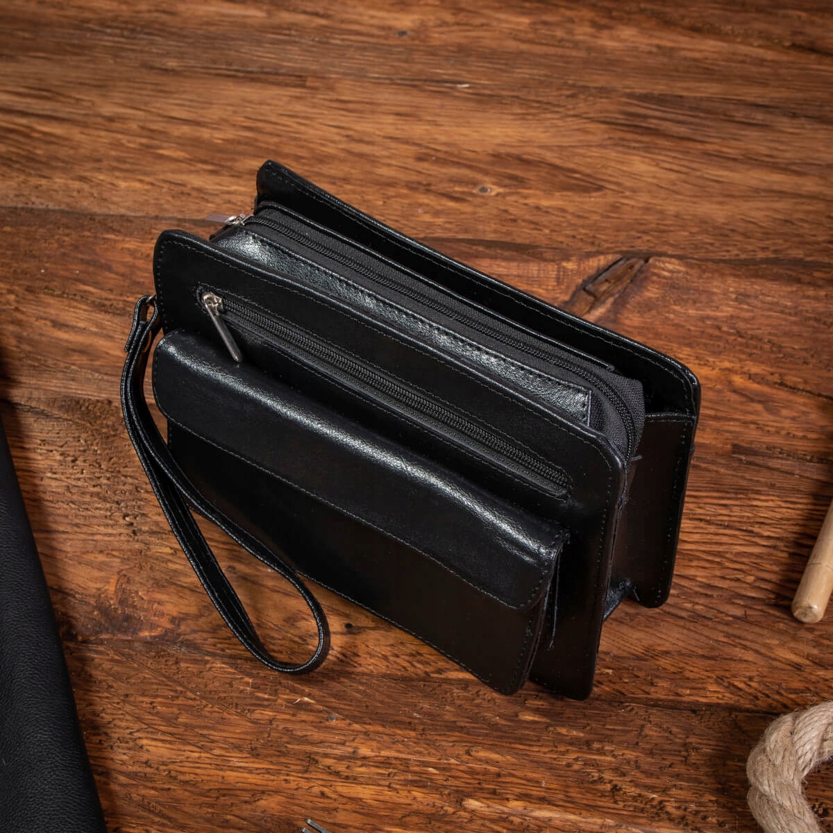 Elegancka Saszetka Męska do Ręki na Dokumenty Skóra Naturalna Belveder BS21 Marka Belveder