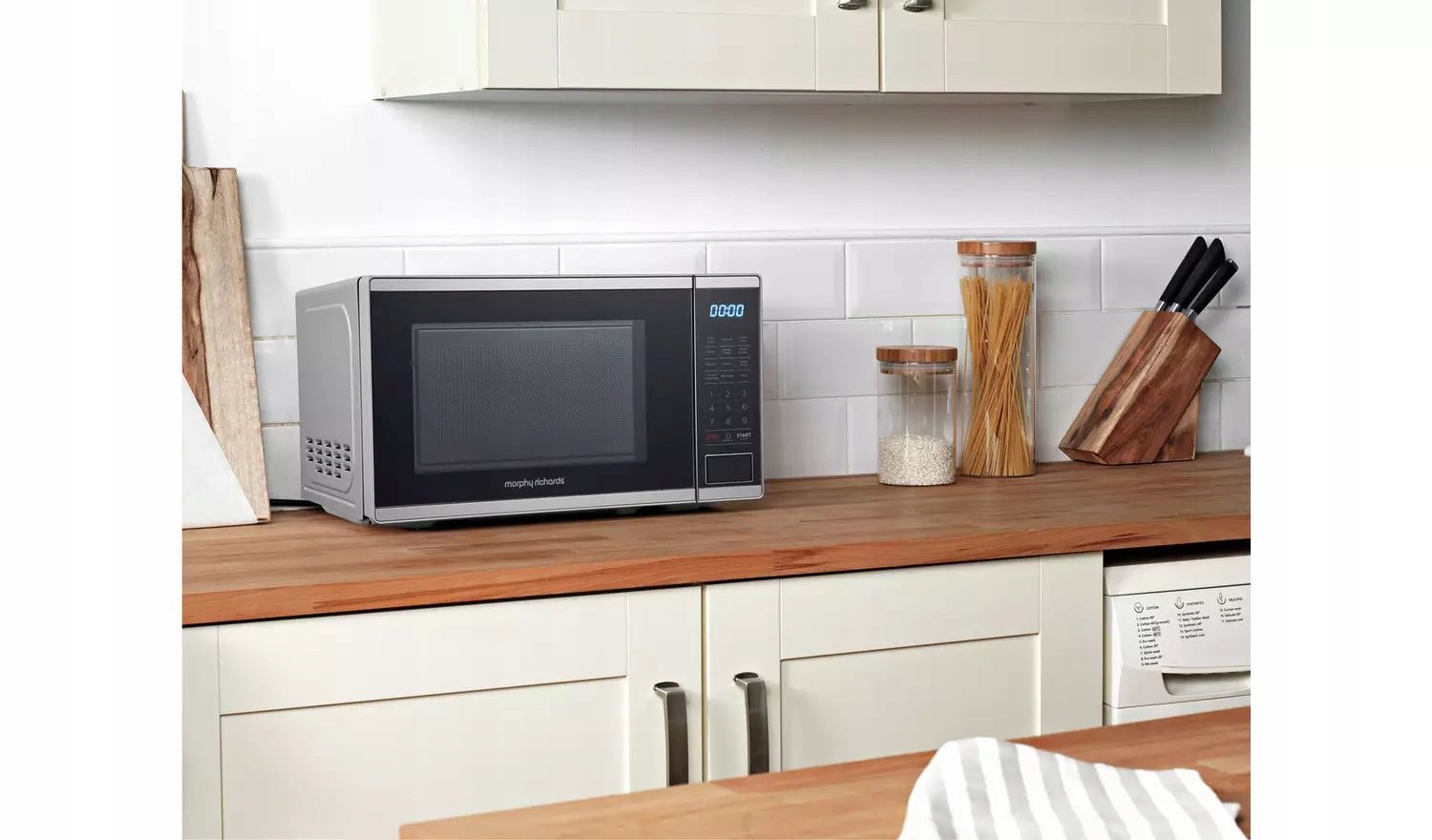 Kuchenka mikrofalowa wolnostojąca Morphy Richards Model D80D