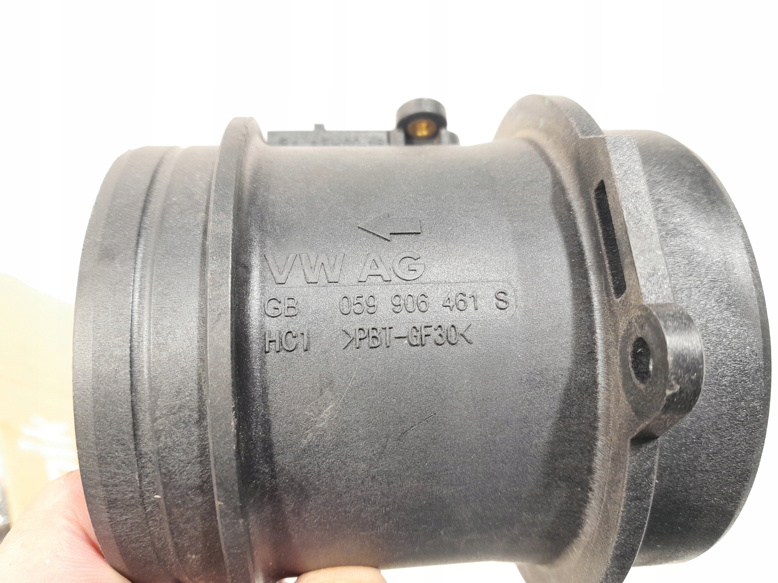 AUDI A4 B9 obal PRZEPLYWOMIERZA ORG. 059906461S