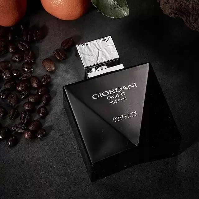 Woda toaletowa Giordani Gold Notte Man Oriflame