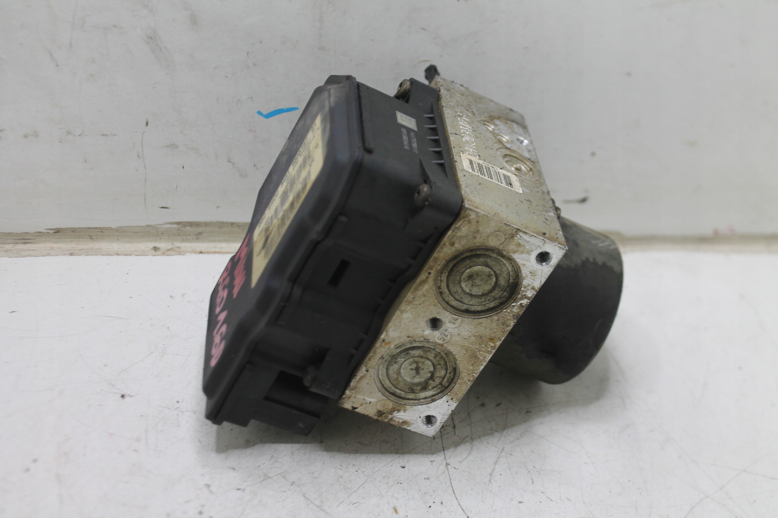 Servofreno ABS 9808197 MINI R60 1.6D 10-17