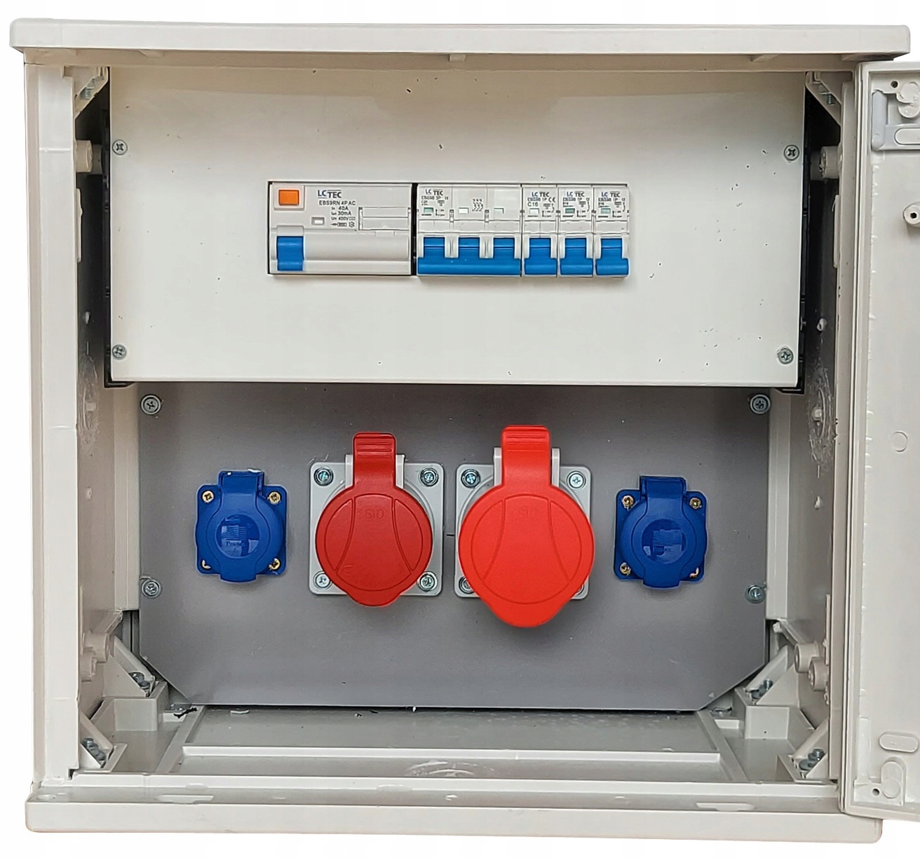 RBOG2LC Rozdzielnia Elektryczna Skrzynka Budowlana