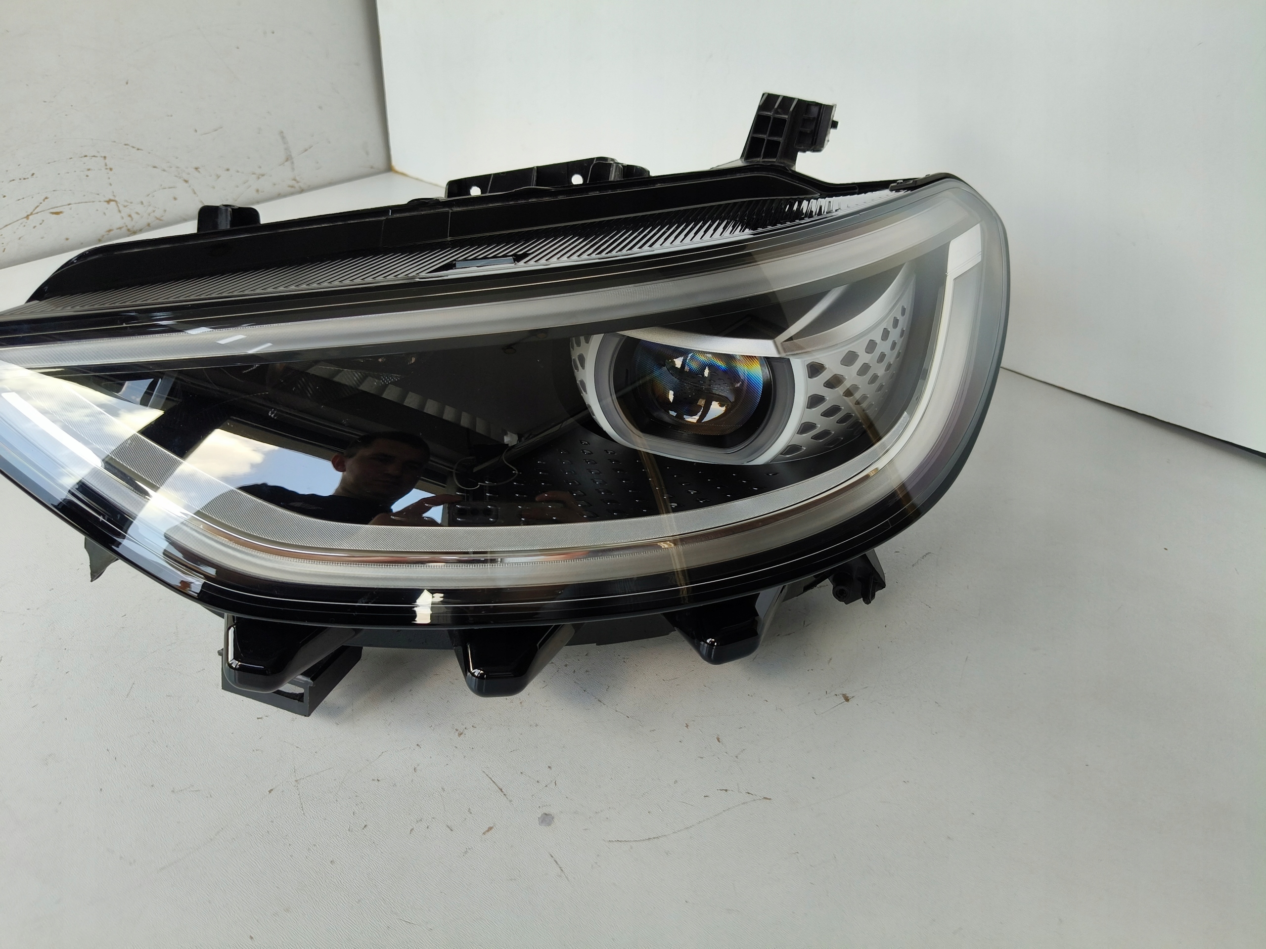far lijeva REFLEKTOR VW ID3 10A 21- FULL LED