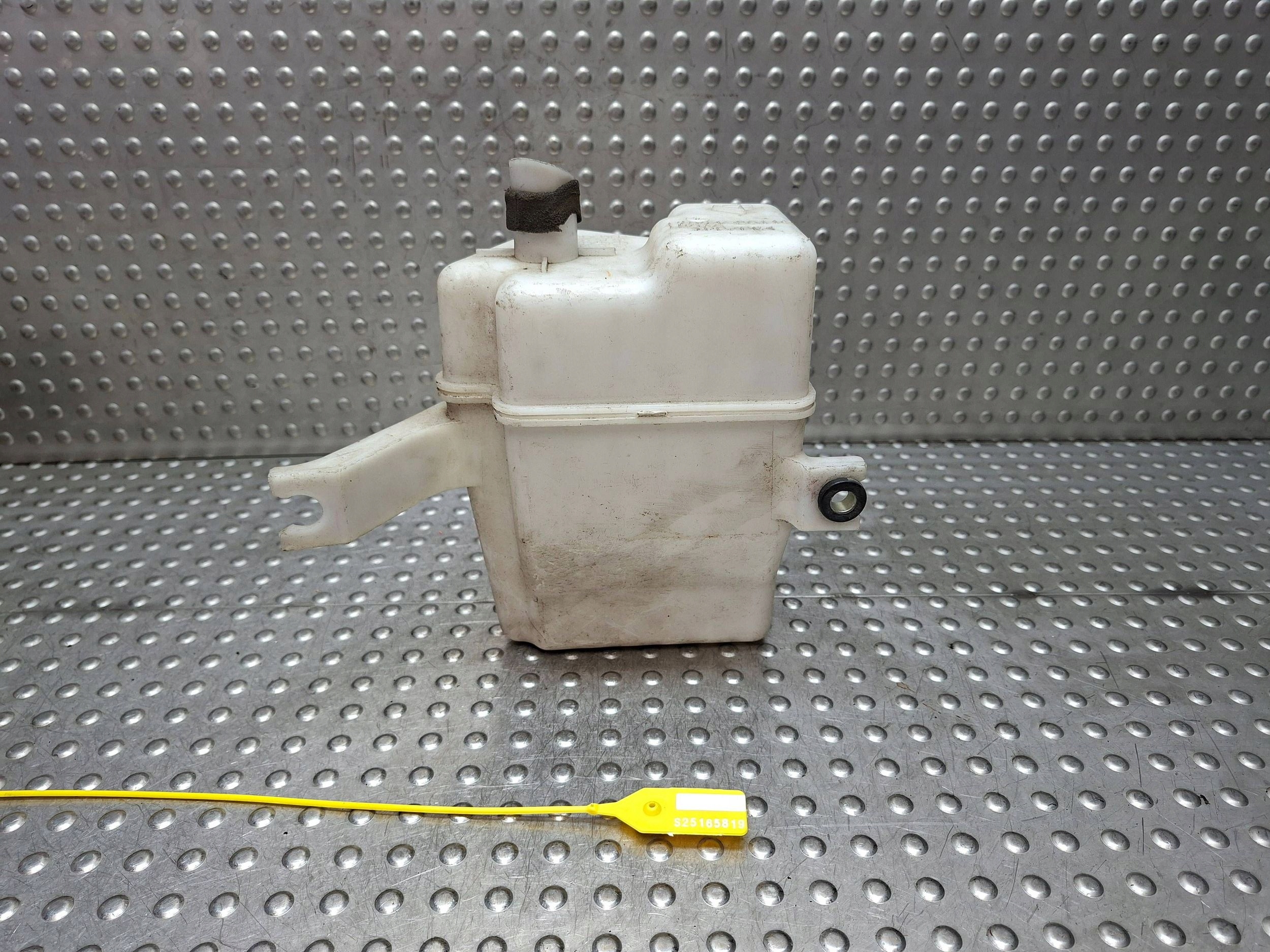 REZONATOR luft TOYOTA RAV 4 III 06- 17894-28110