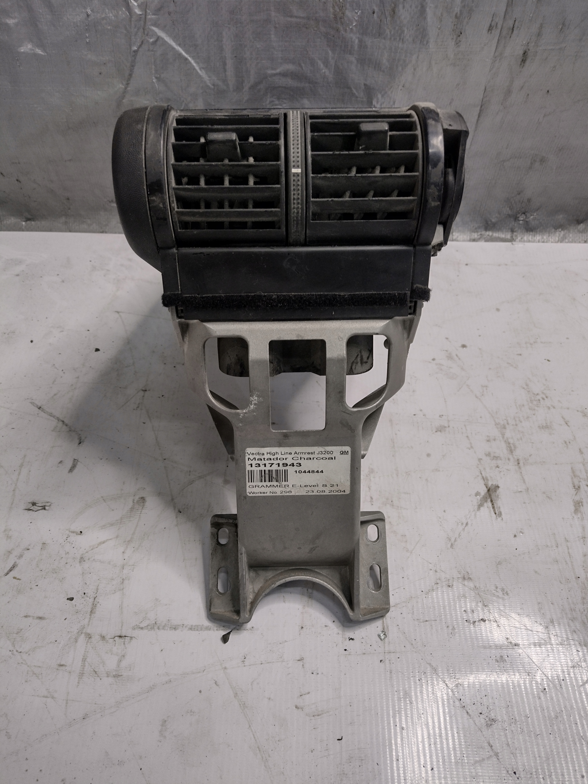 bracciolo Opel Vectra C 13171943 1044844