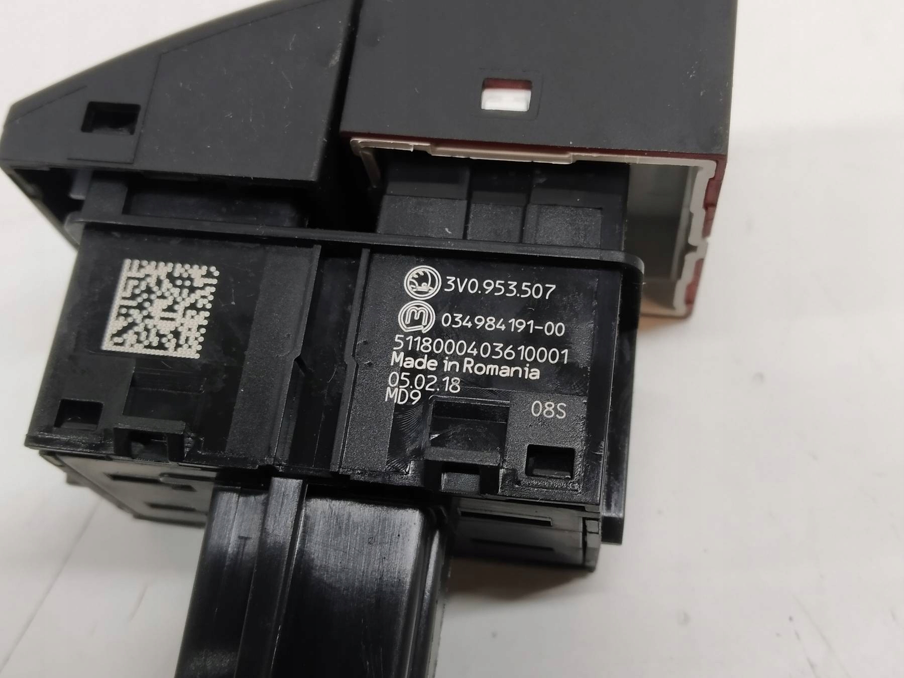 switch of warning lights 3V0953507 Skoda Superb III (2015-)