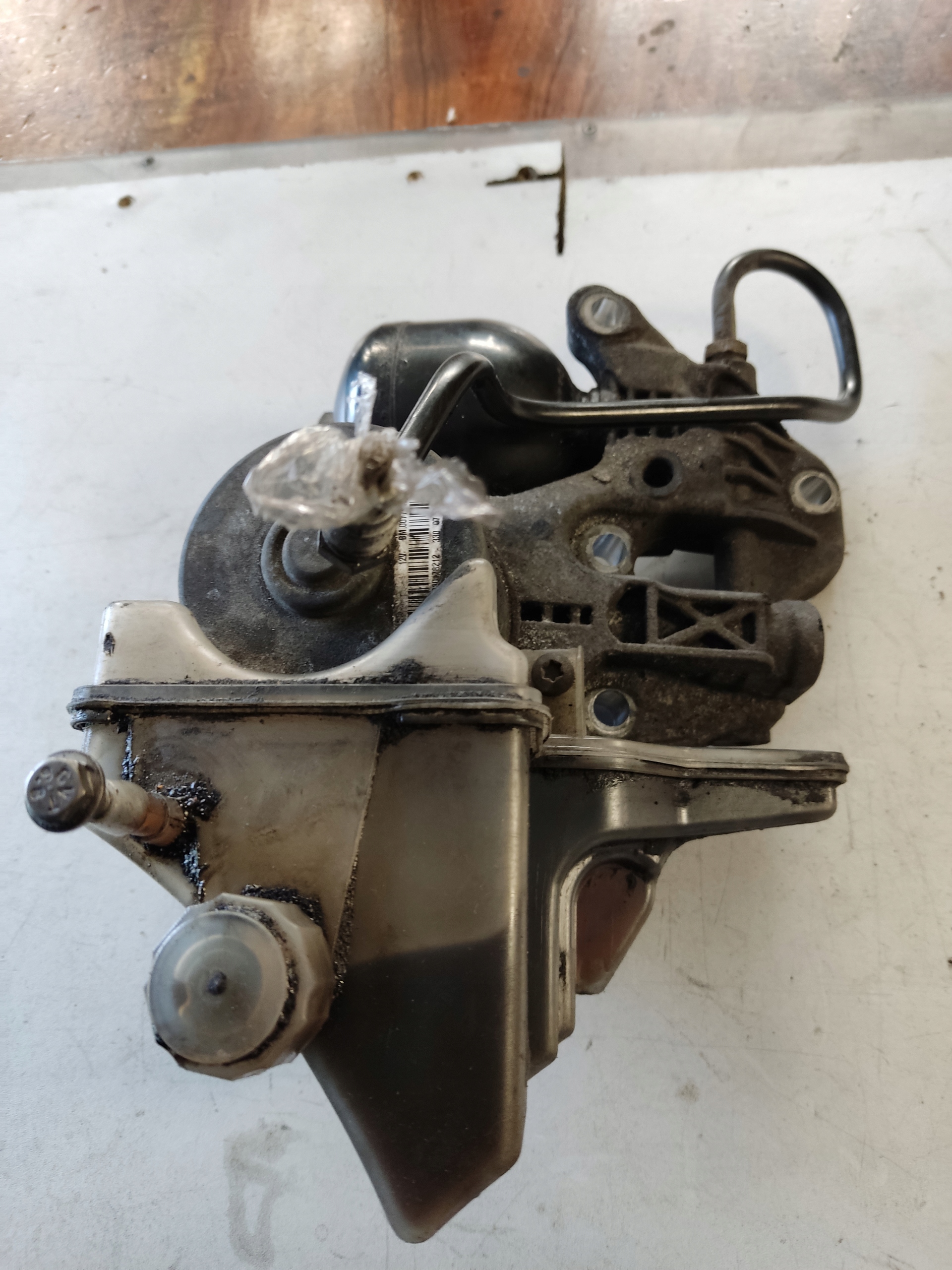 259149 - Citroen C4 Picasso 20ds33 электрический насос 1608730380