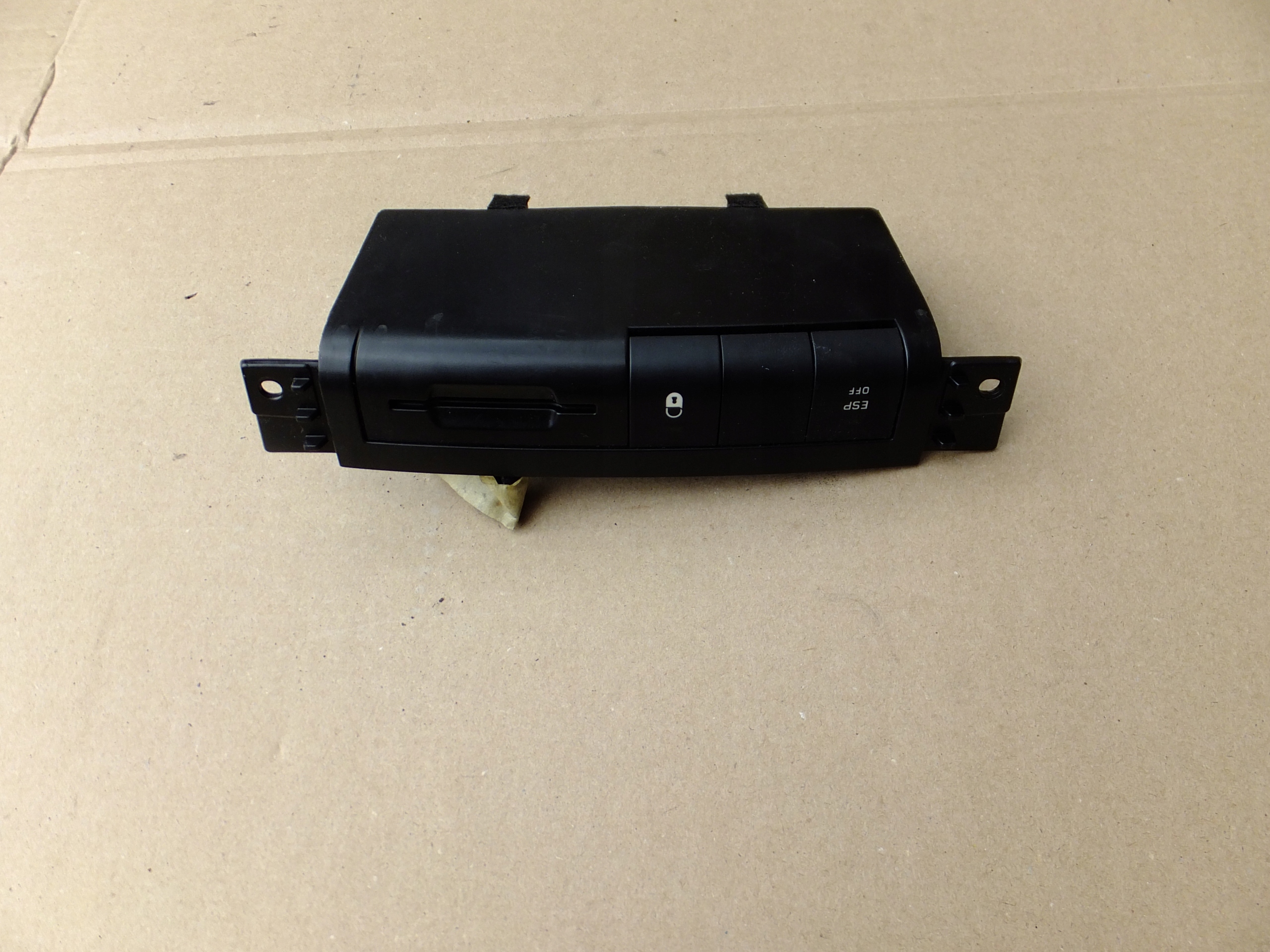 switch button esp peugeot 207 2009r