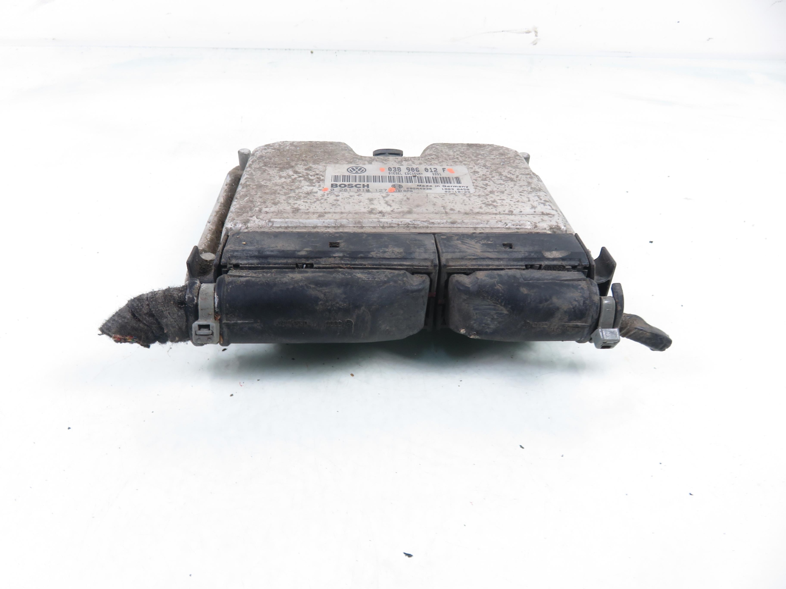 control unit of the engine SKODA OCTAVIA MK1 1.9 0 281 010 127