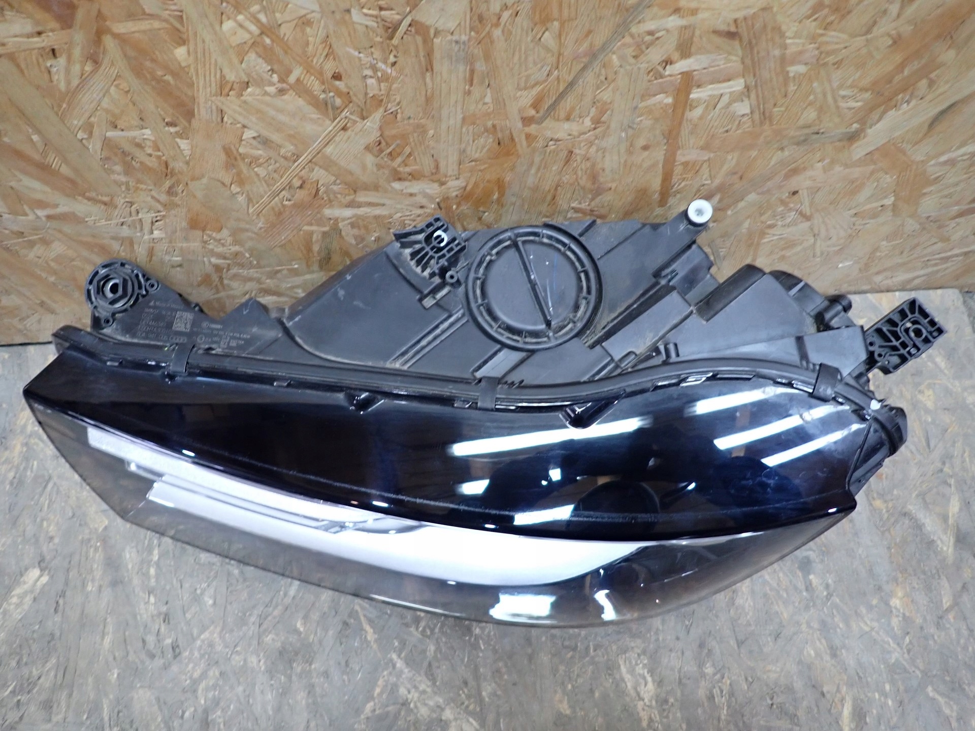 light left REFLEKTOR left BI XENON AUDI Q5 II 80A FYB 80A941005