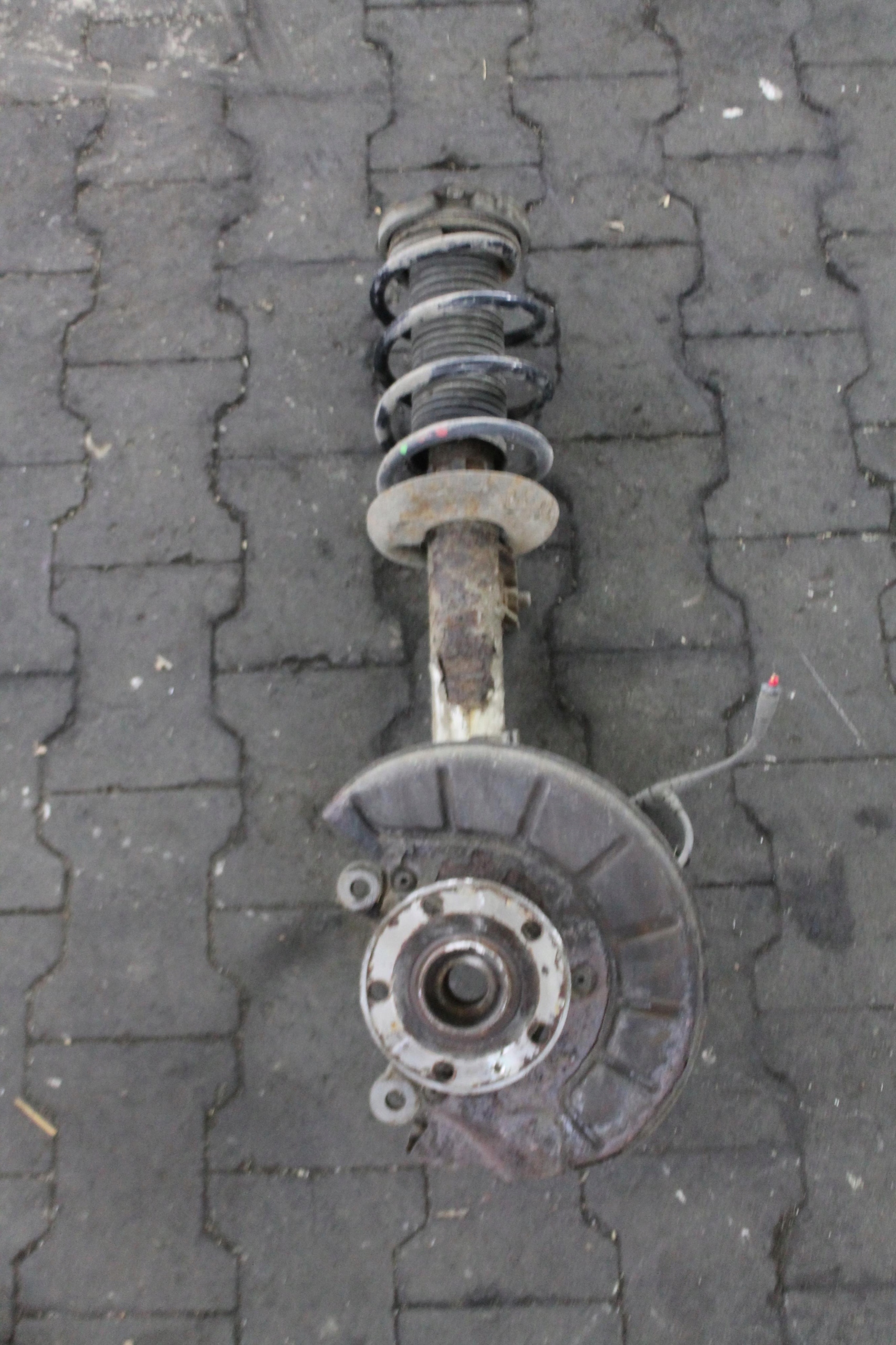 McPherson swing left front VW TIGUAN 5N 2.0 TDI 07-16