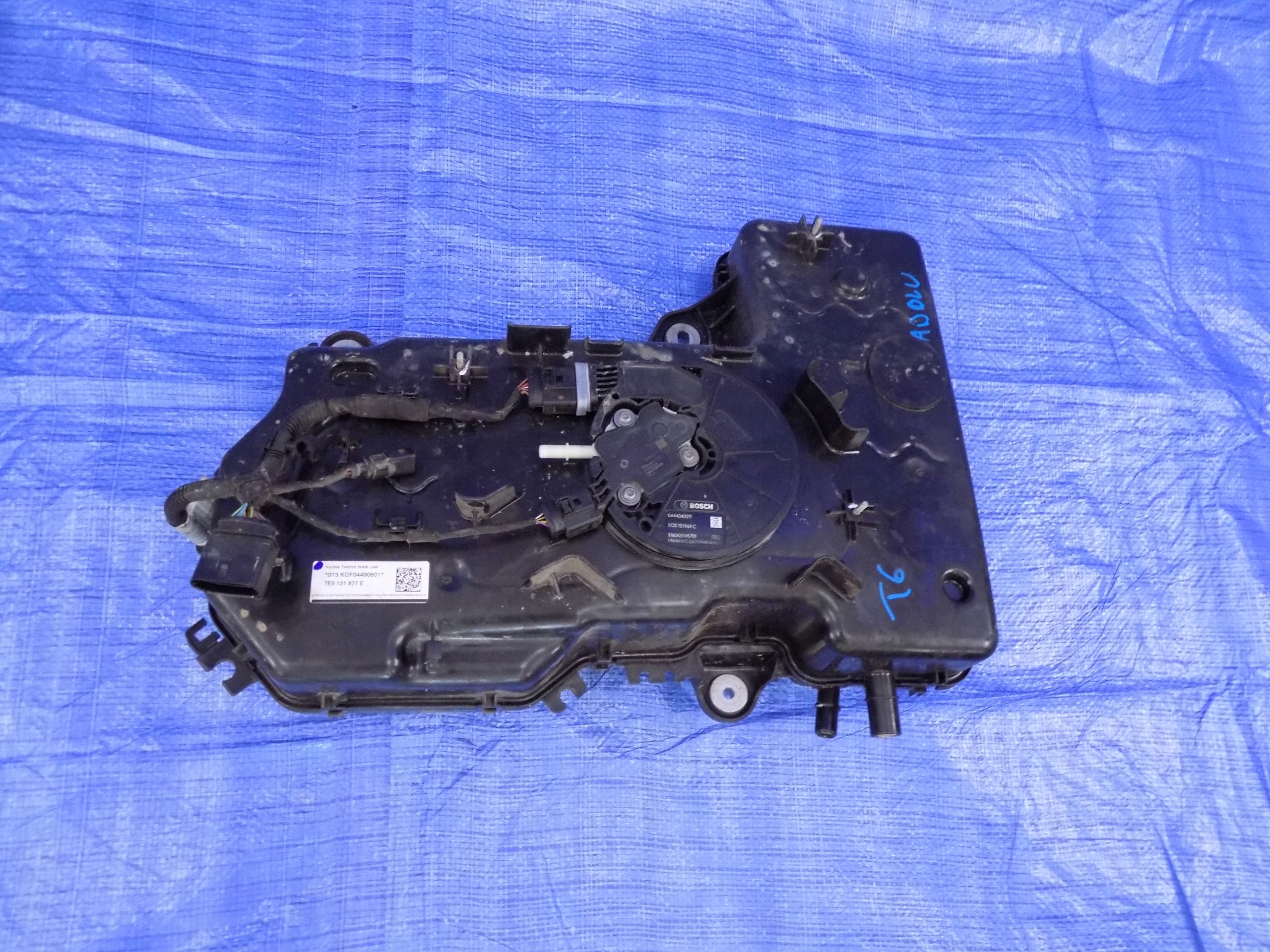Behälter ADBLUE VW T6 2,0TDI 16