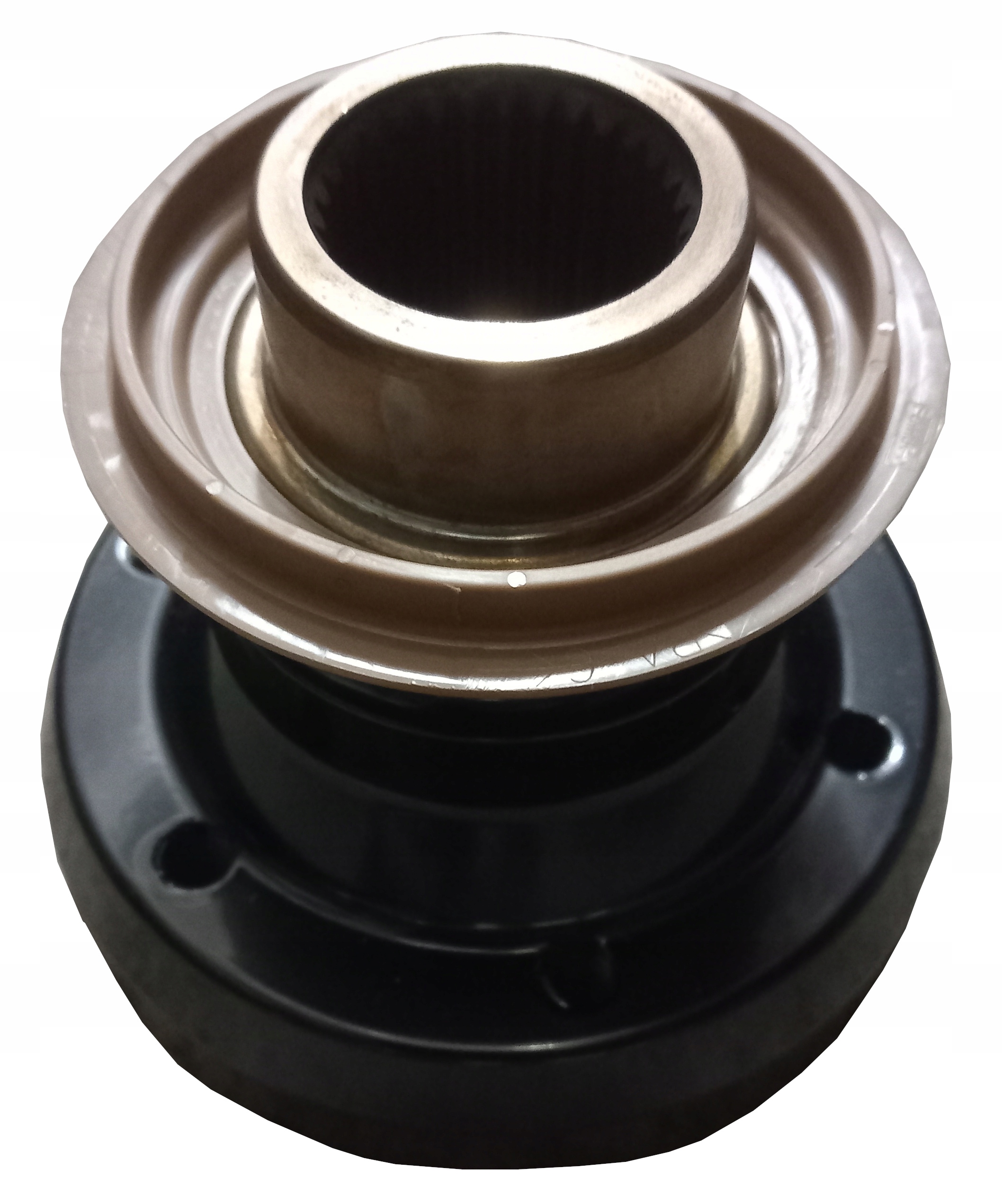 HR3W-4851-CB - Вихід диференціала FORD Mustang Mk6