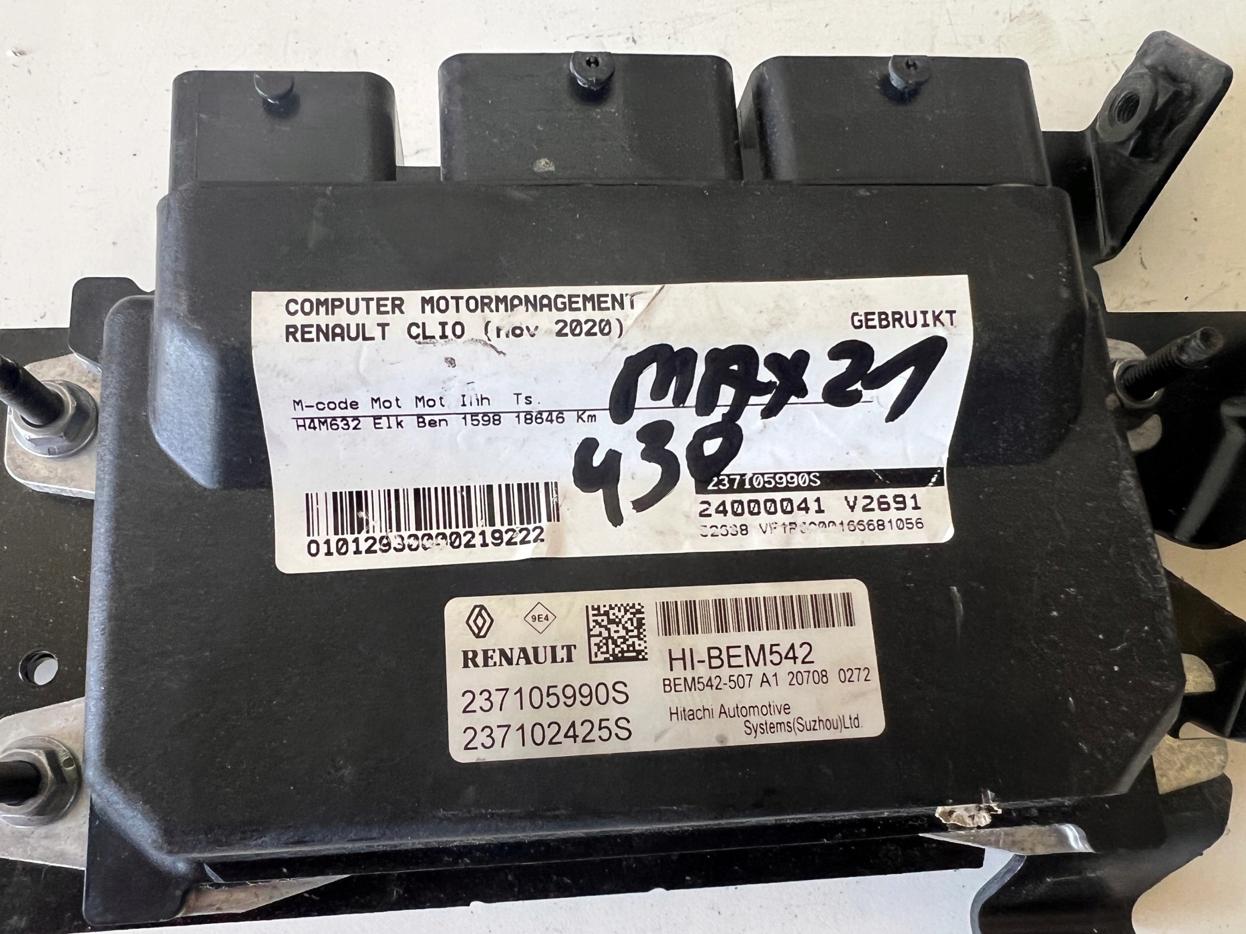 RENAULT CLIO 1.6 TCE H4M632 237105990S 237102425S ECU computer Originale